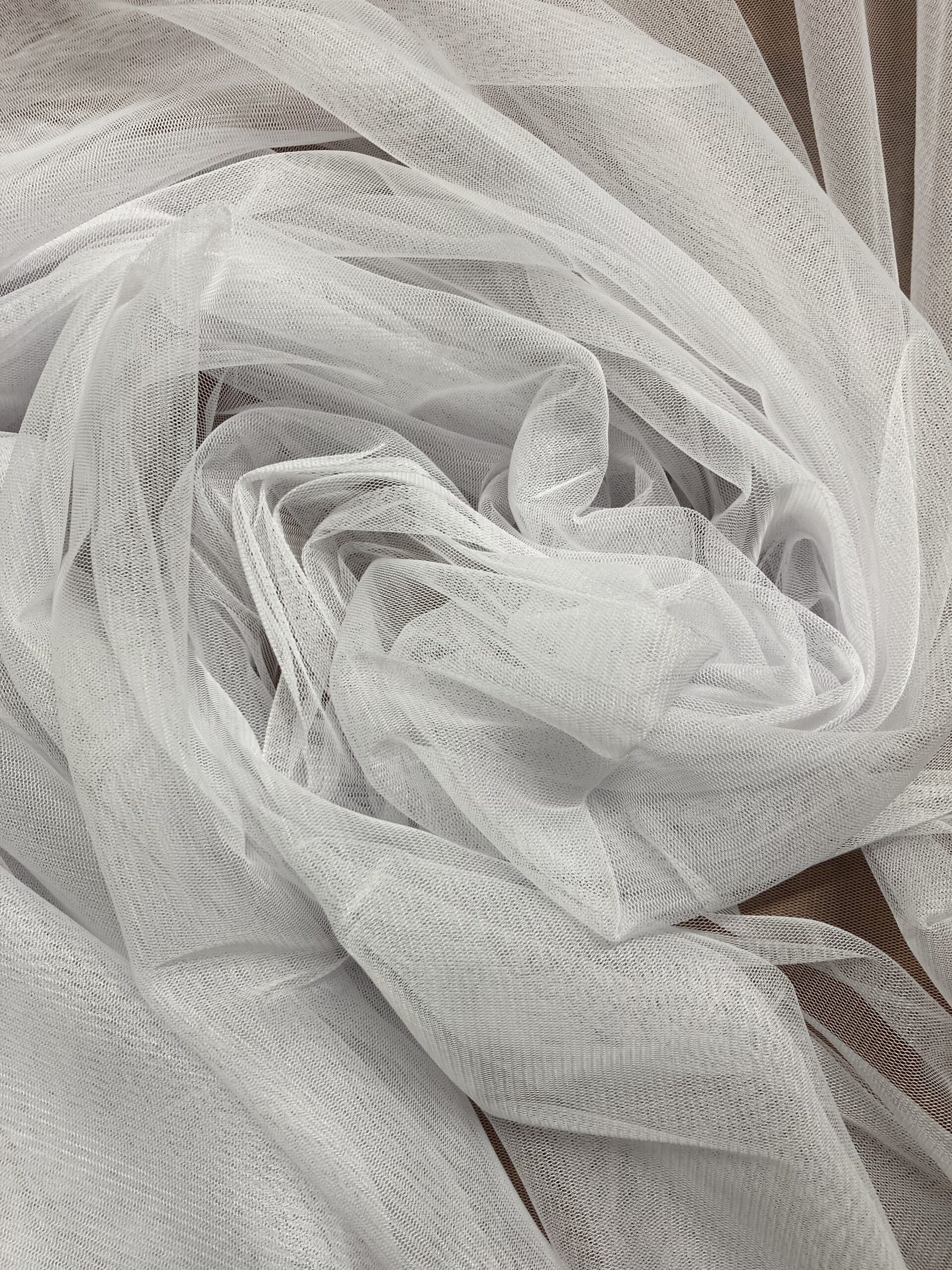 Tul Suave Caído Blanco