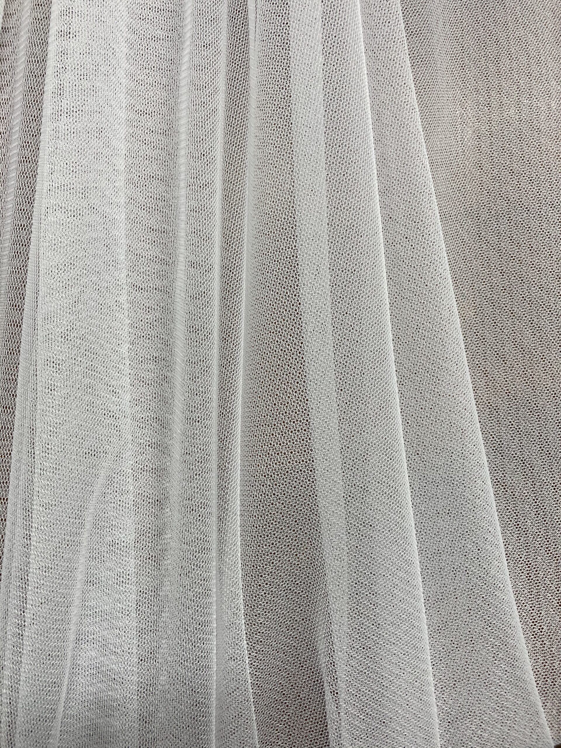 Tul Suave Caído Blanco