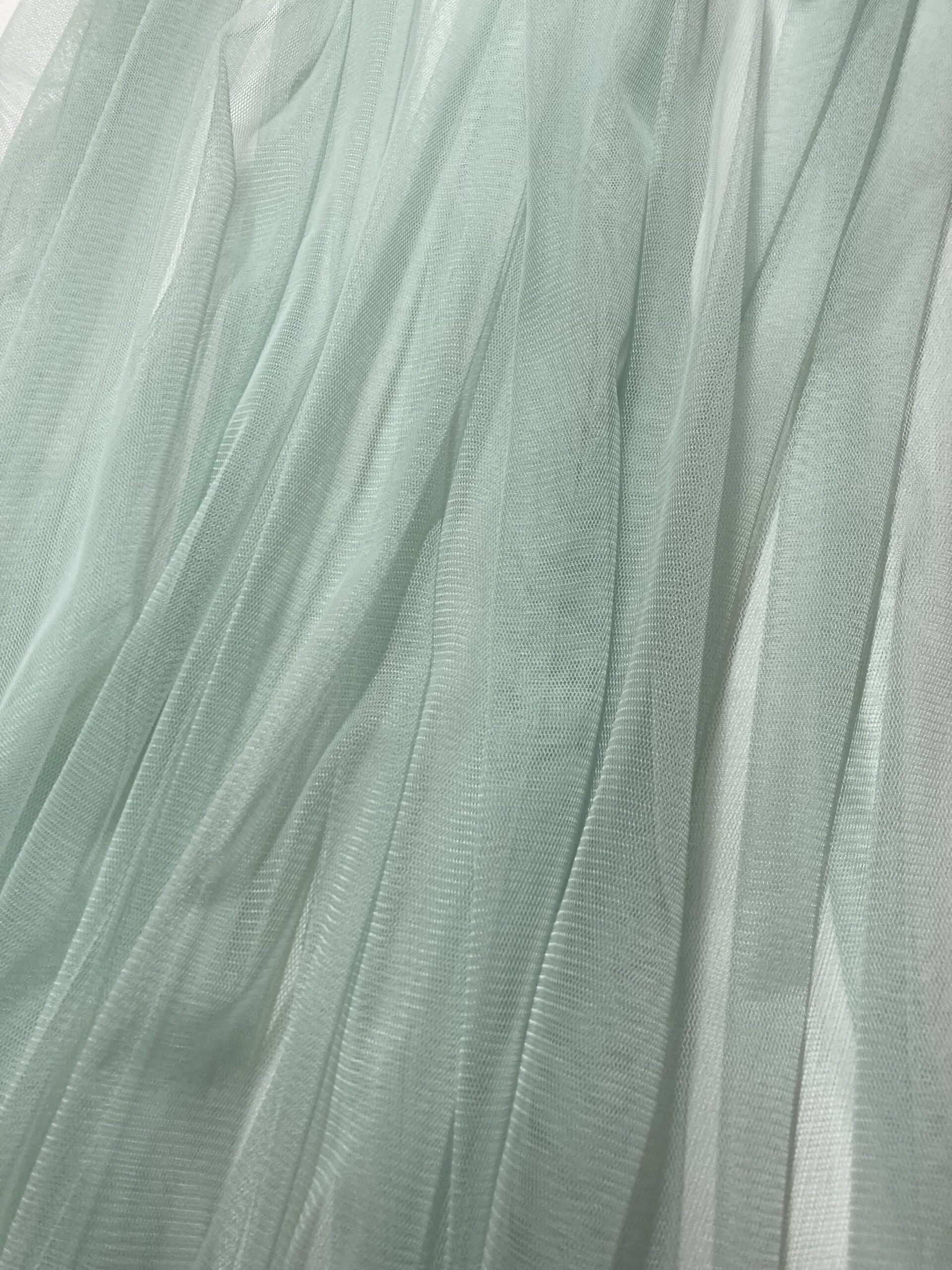 Tul Suave Caído Verde Mint Empolvado