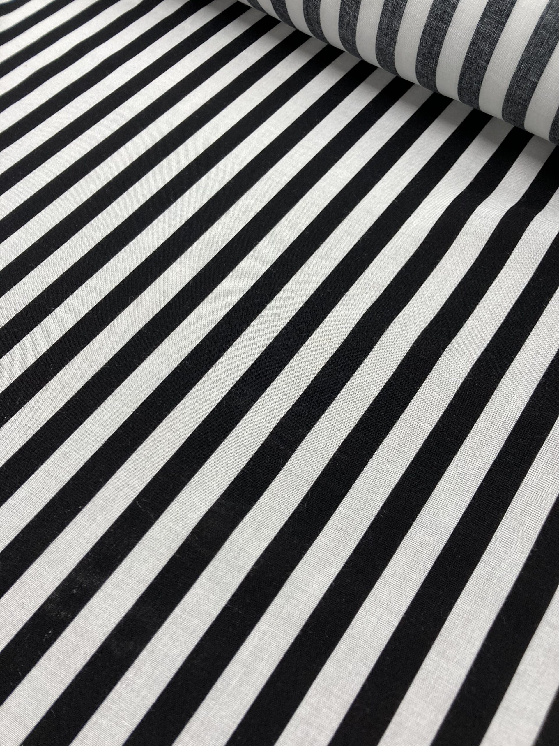 Viscosa Blanco/Negro