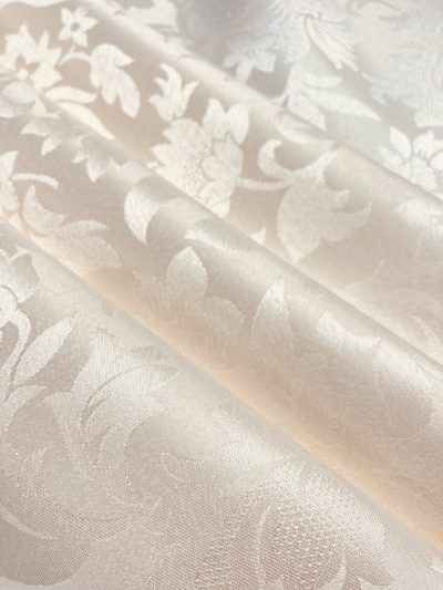 Damasco flores marfil**