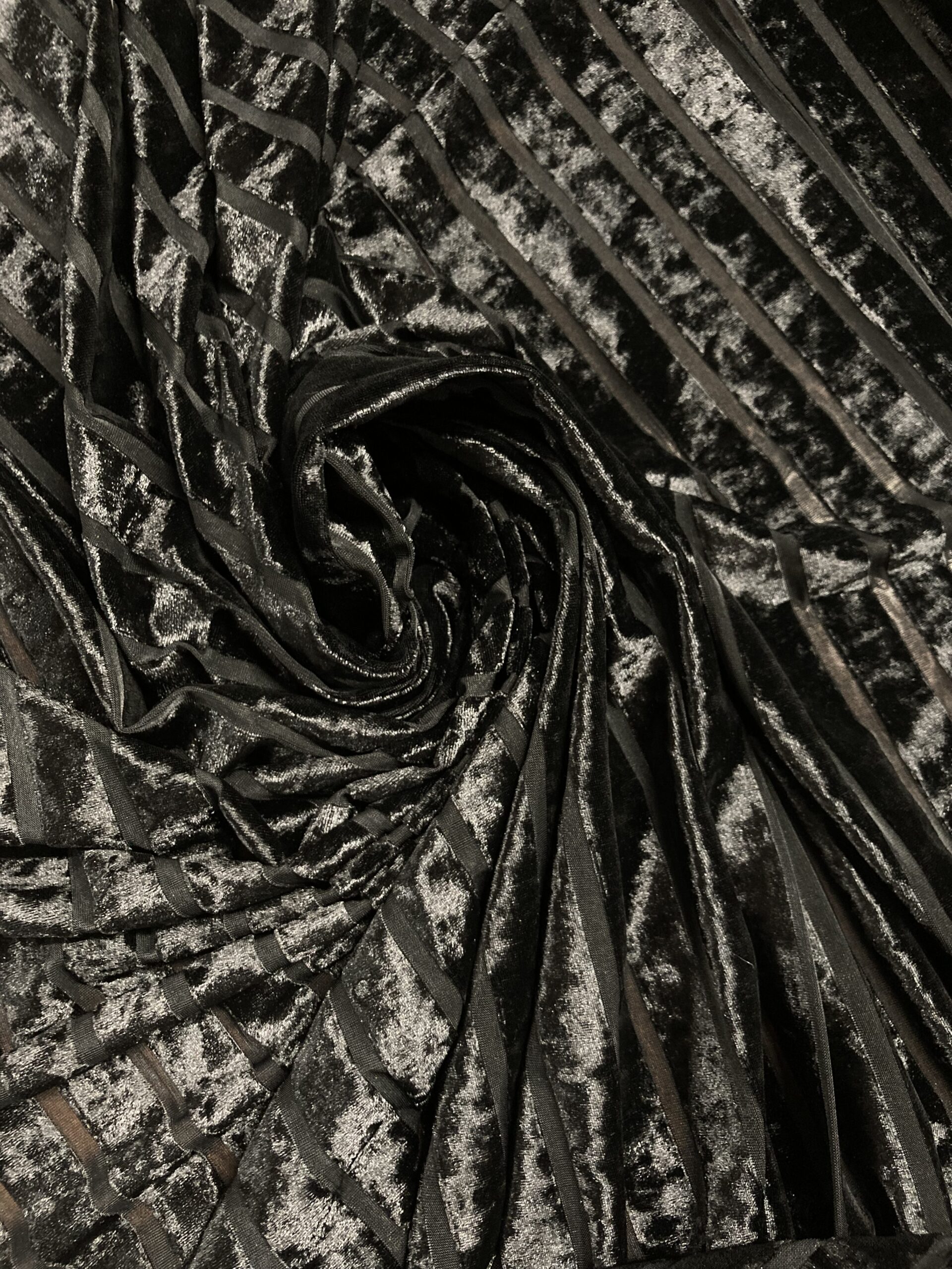 Terciopelo raya lycra negro