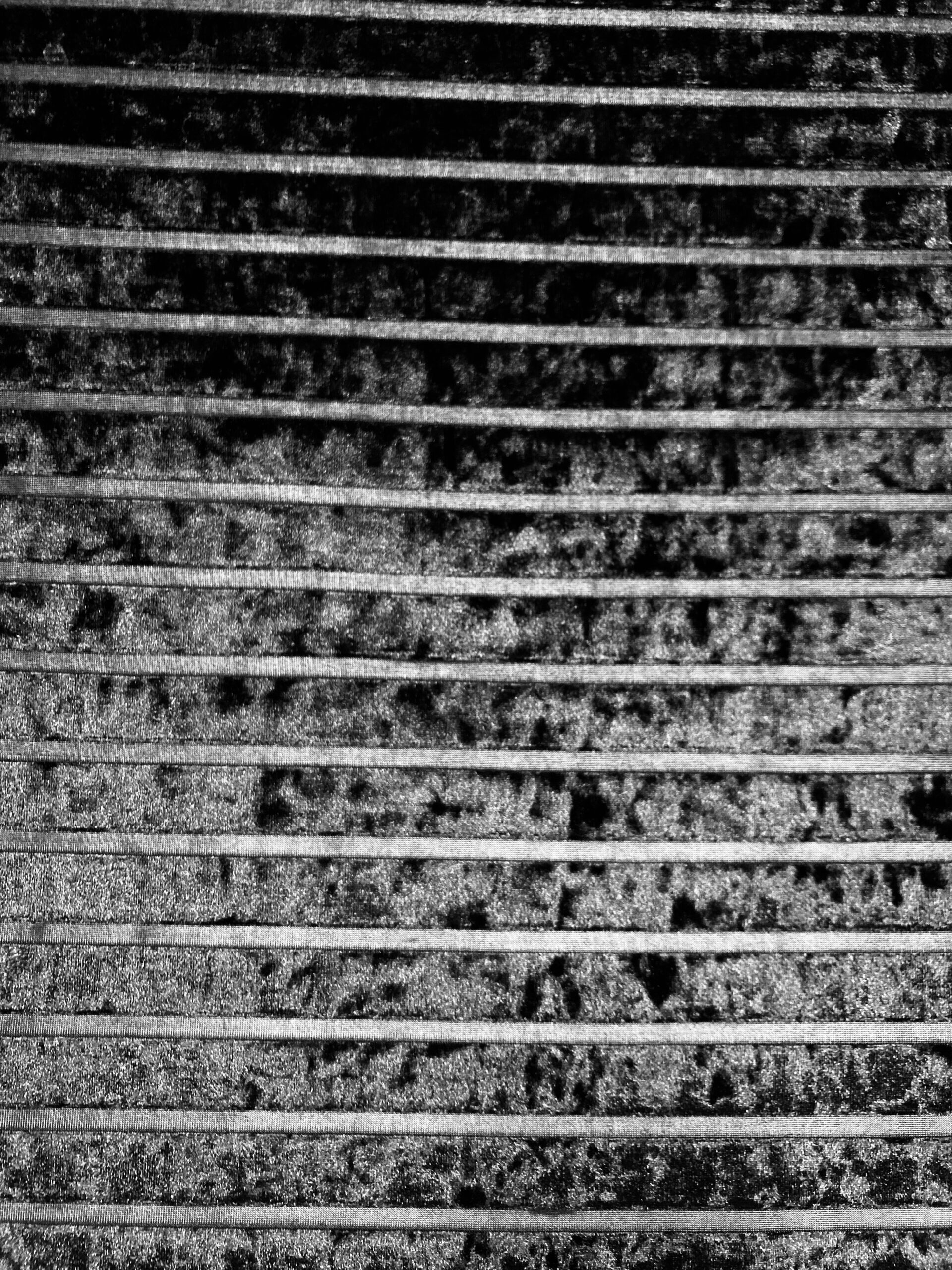 Terciopelo raya lycra negro