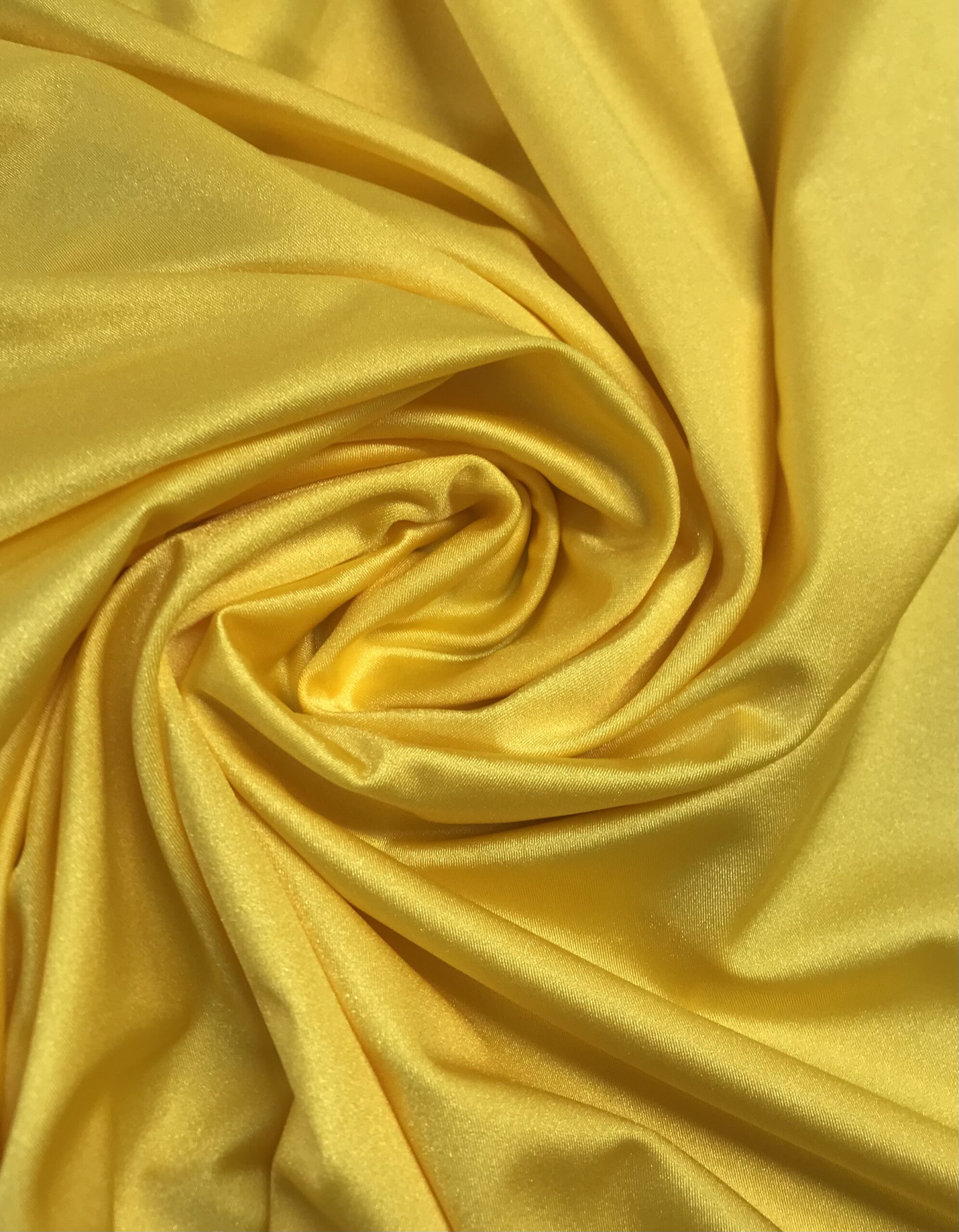 Lycra amarilla