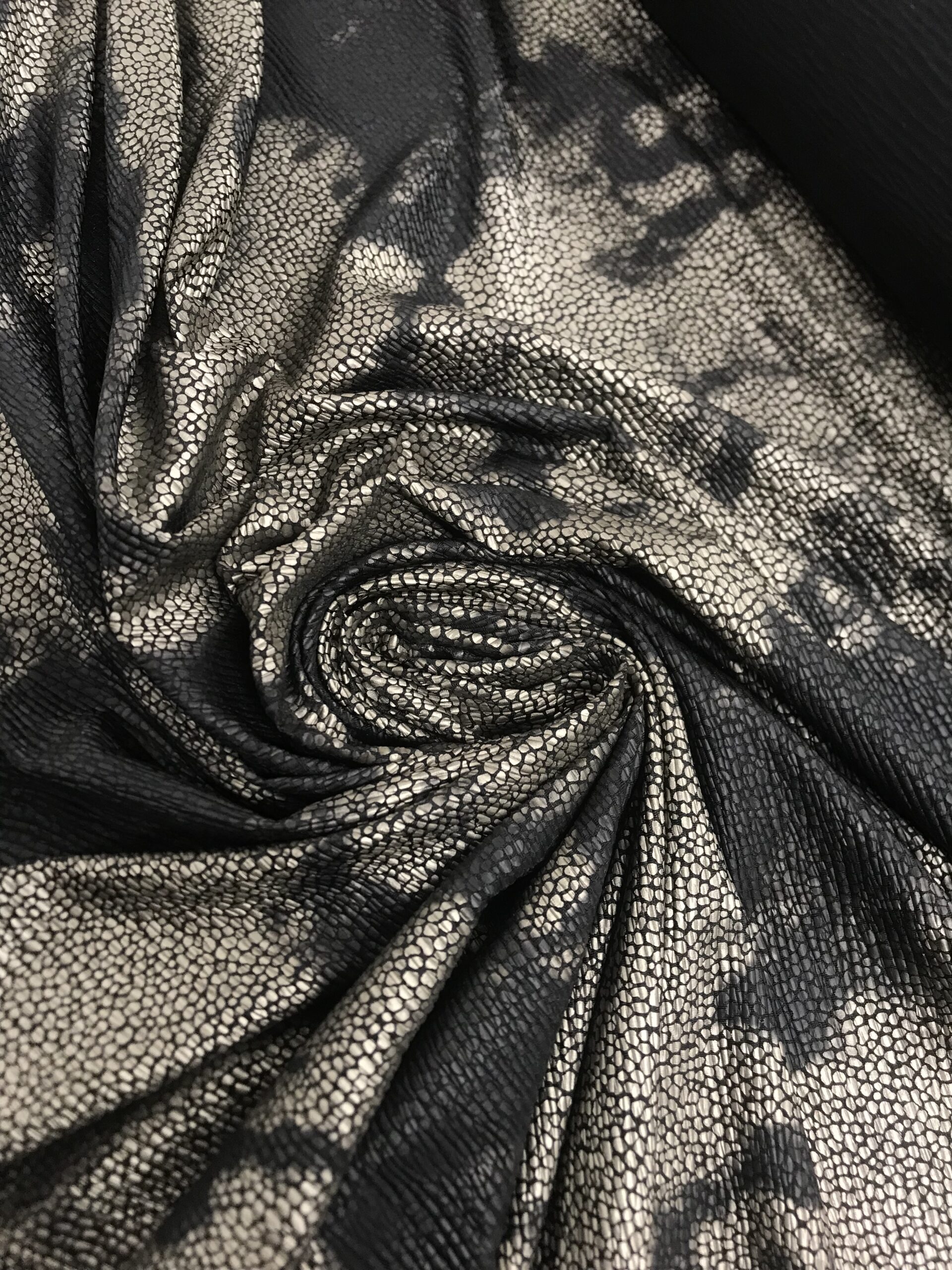 Punto manchas bronce