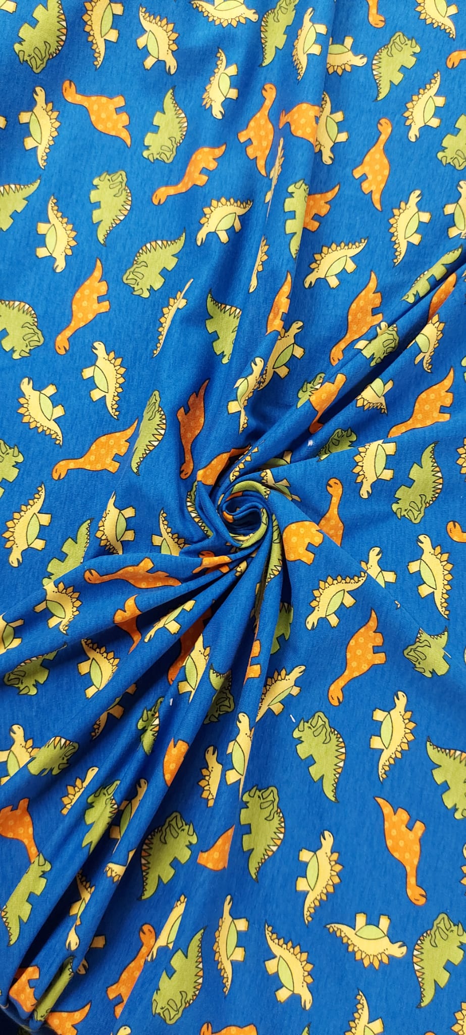 Punto camiseta dinos