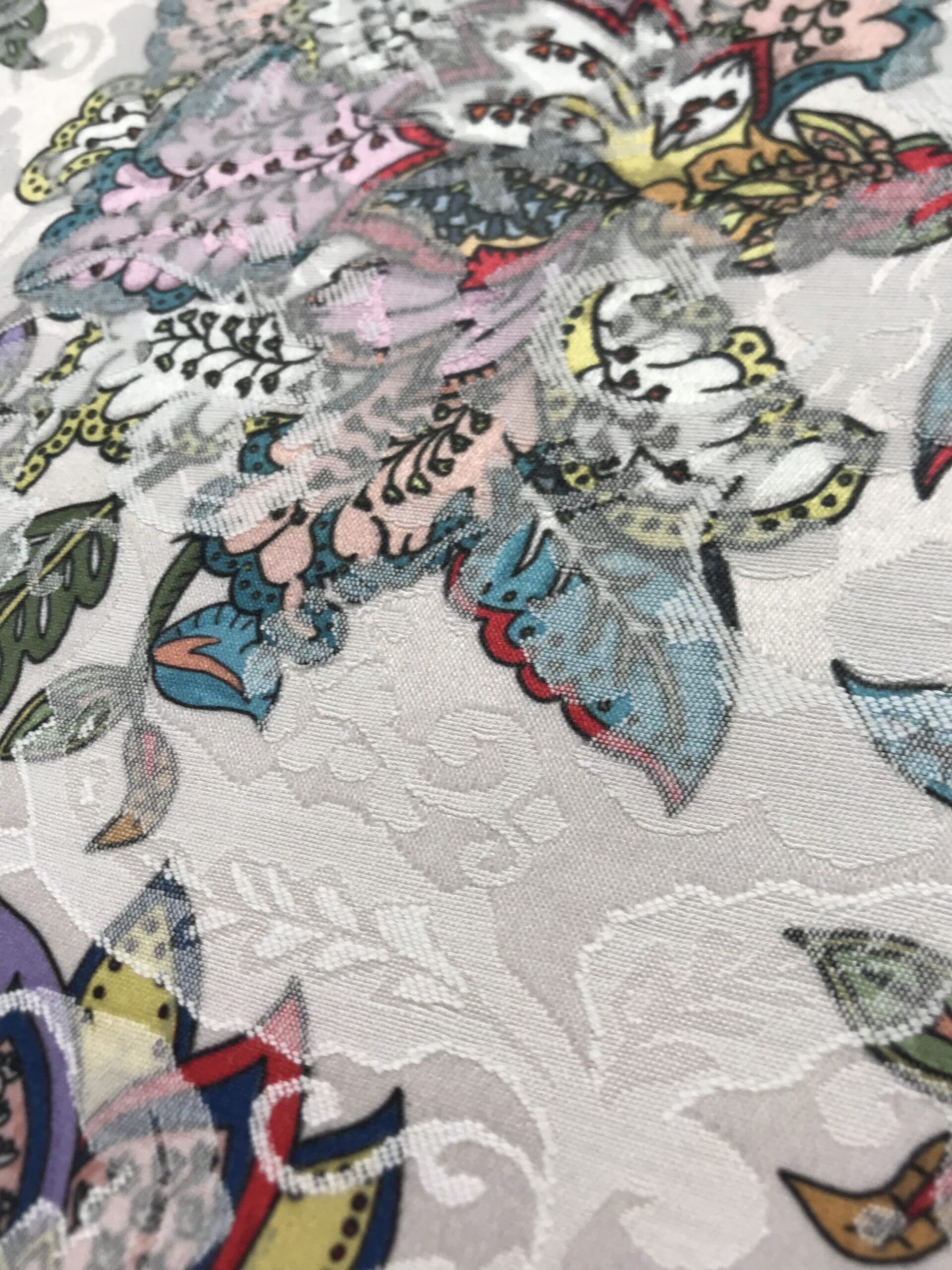 Jacquard estampado flores multicolor