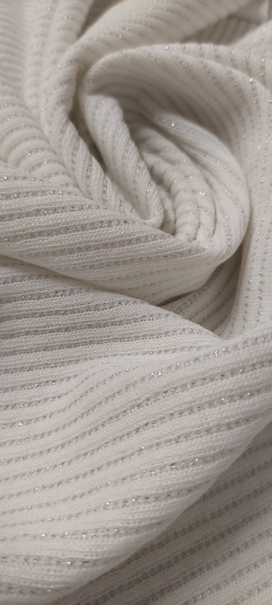 Punto canalé blanco lurex