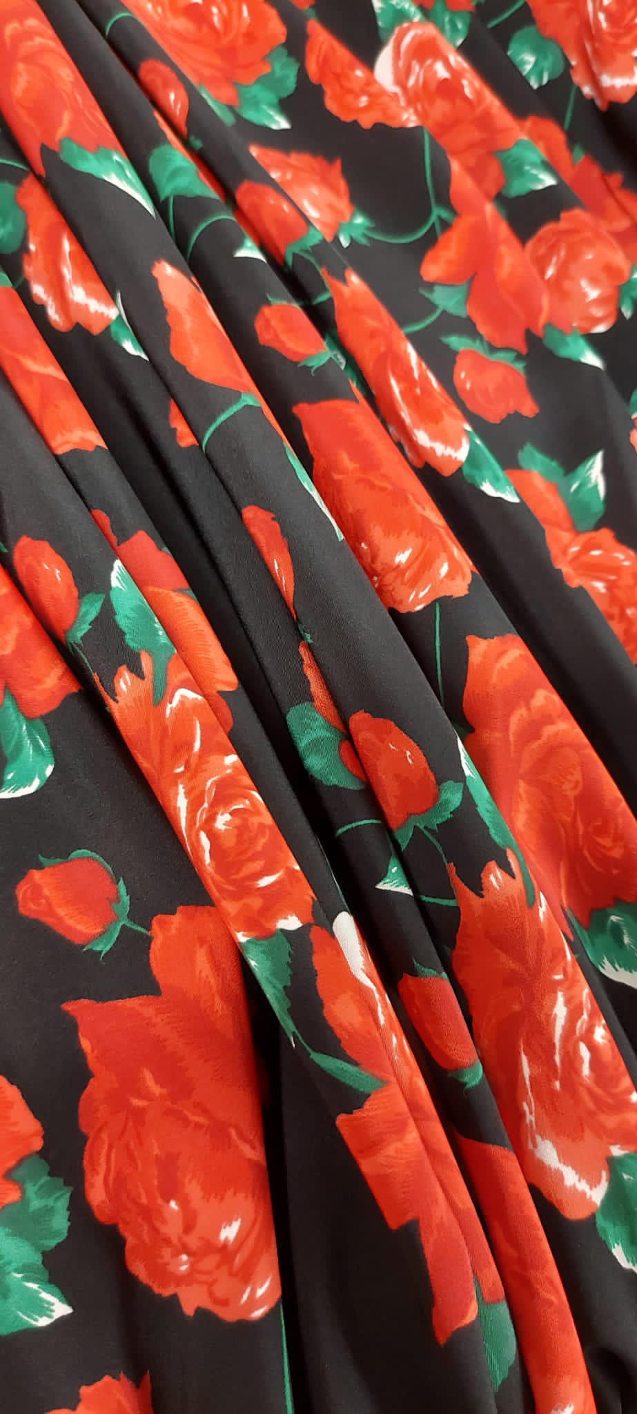 coxivo f.negro rosas rojas