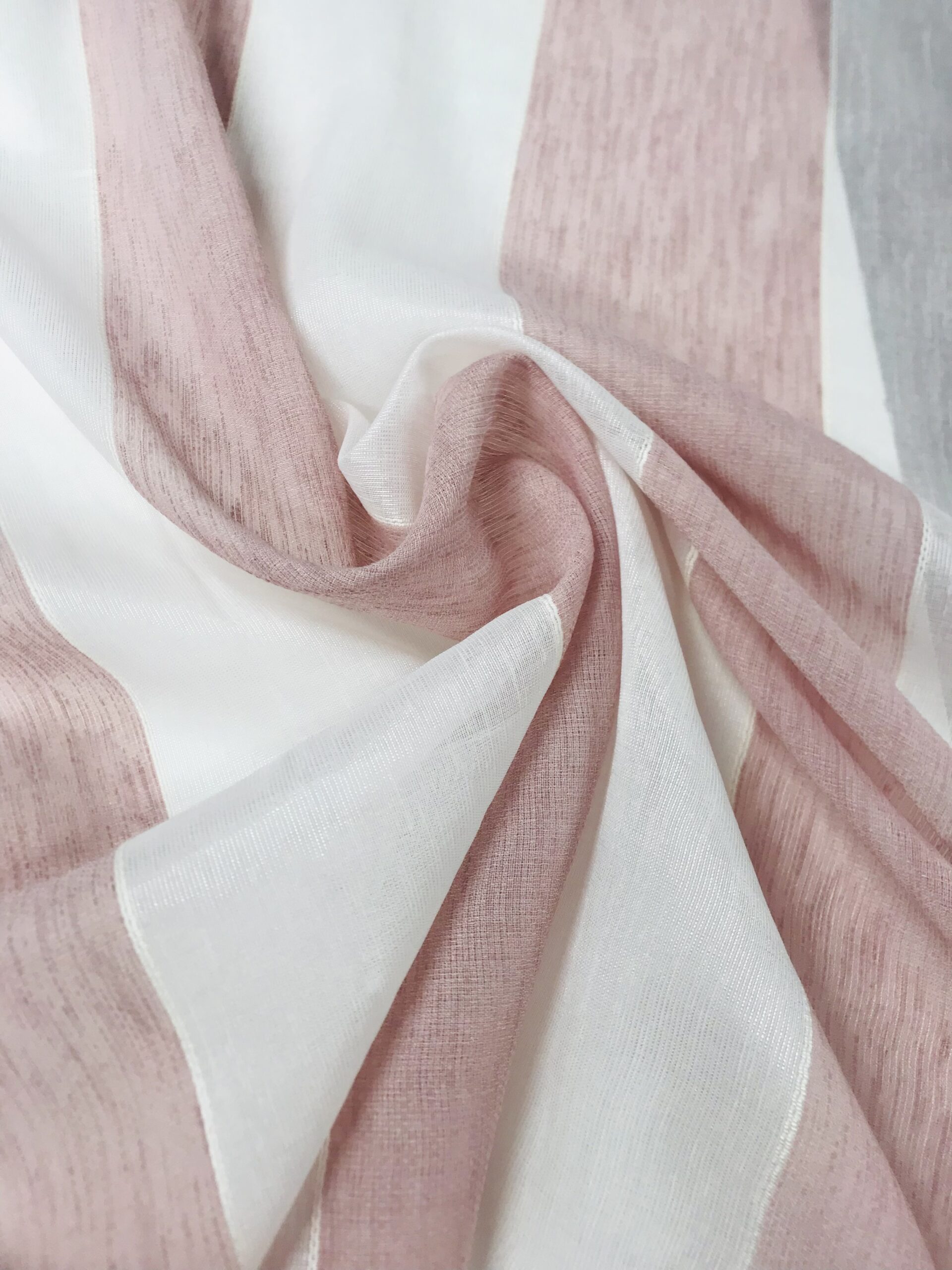 Visillo Fany rayas maquillaje