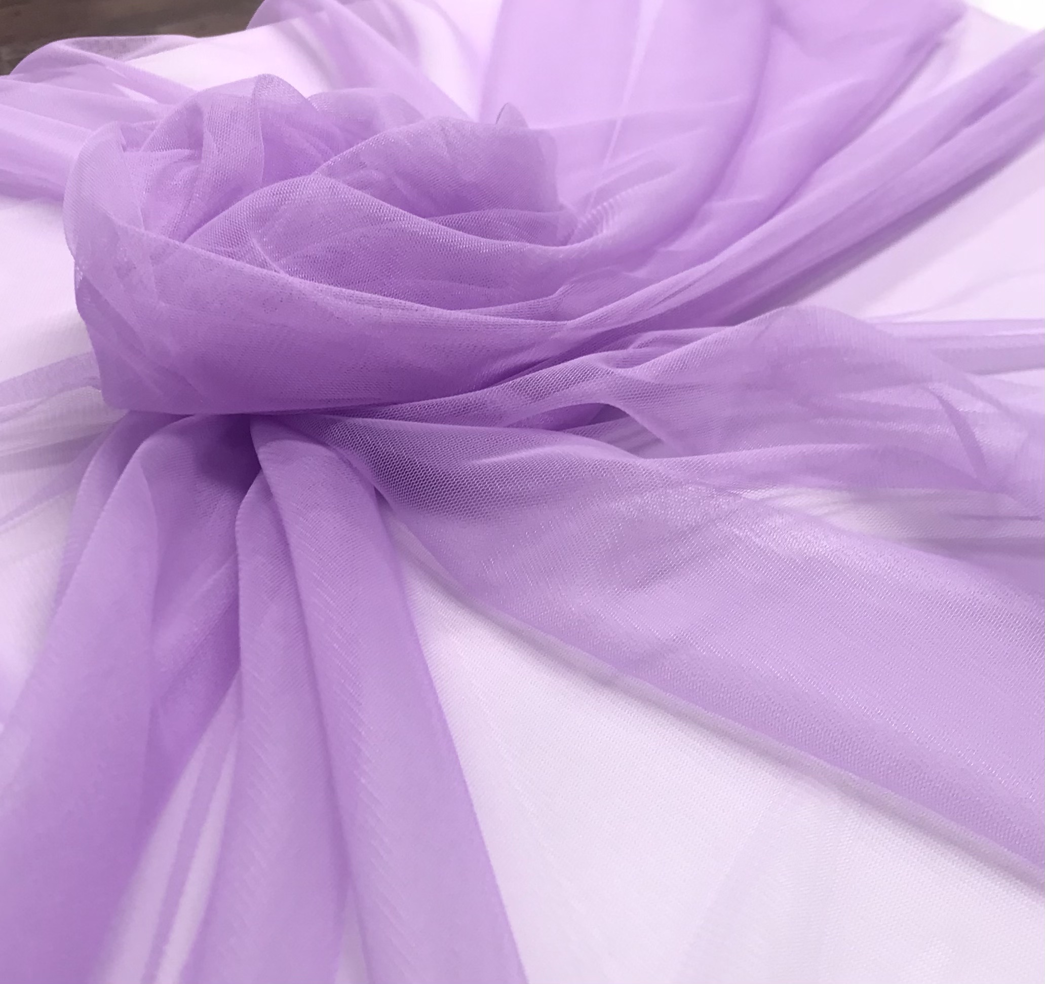 Tul Suave Caído malva