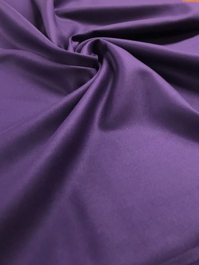 Sarga hábito morada