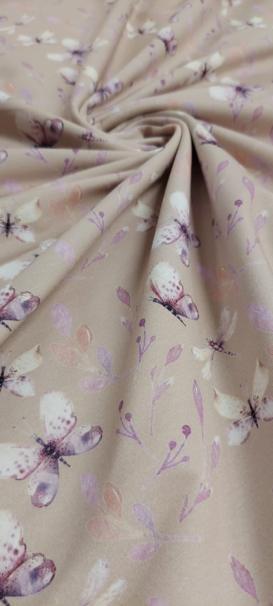 French terry digital beig mariposas malva