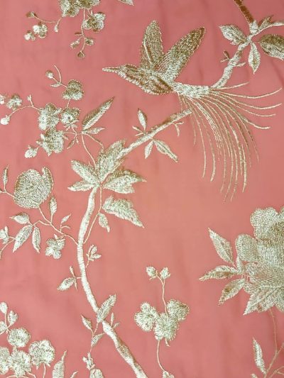 viscosa salmón bordado dorado flores y aves