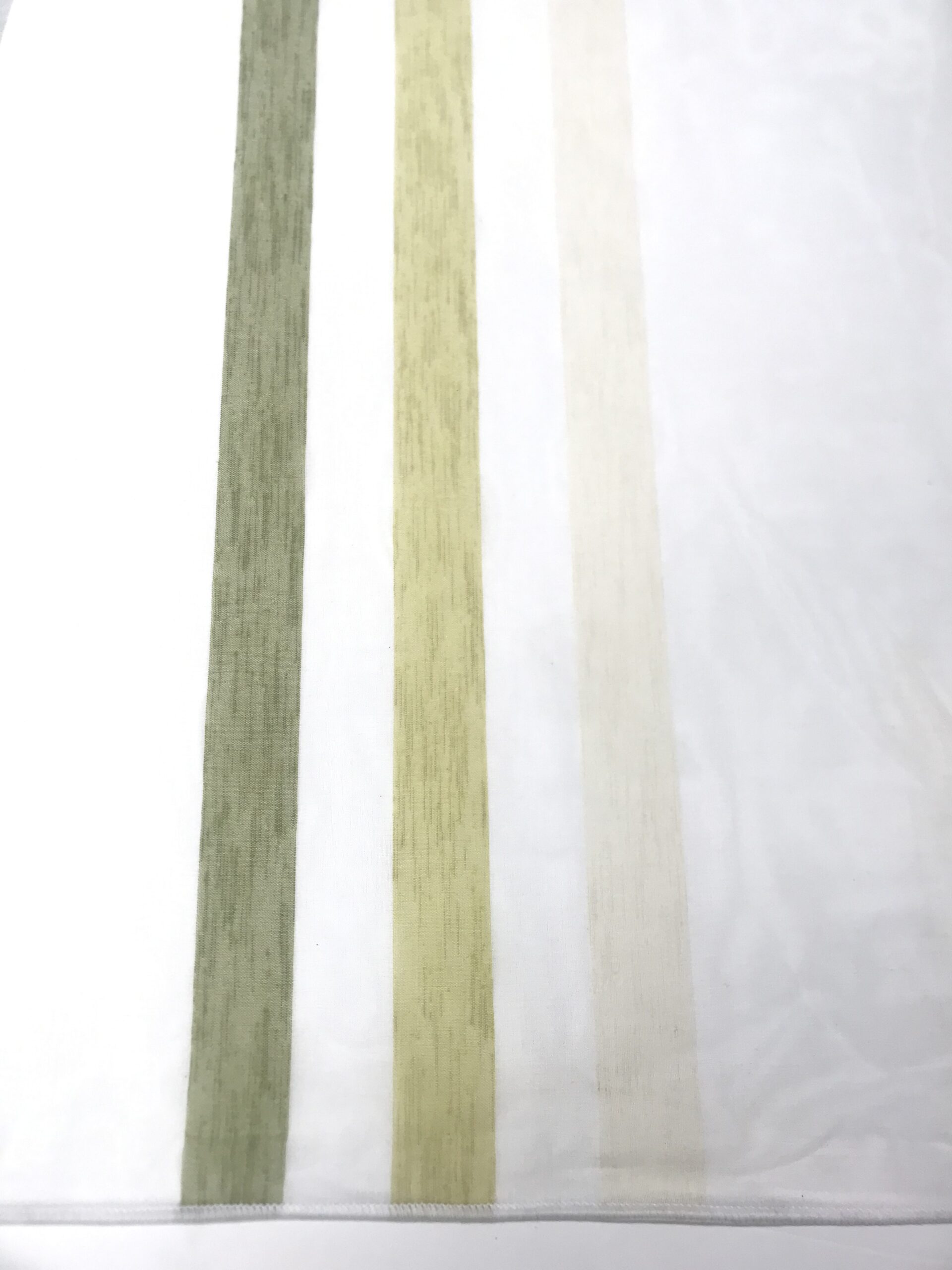 Visillo rayas verdes tres tonos