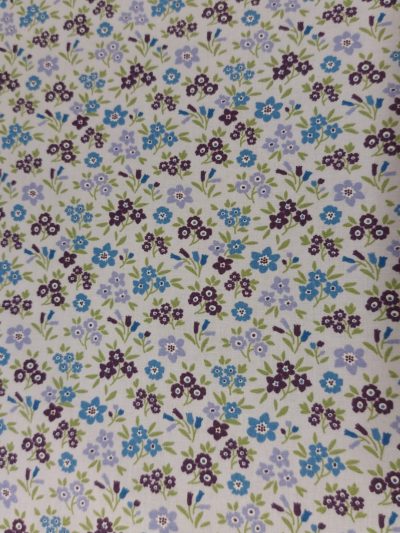 Liberty flores grandes malva y azul