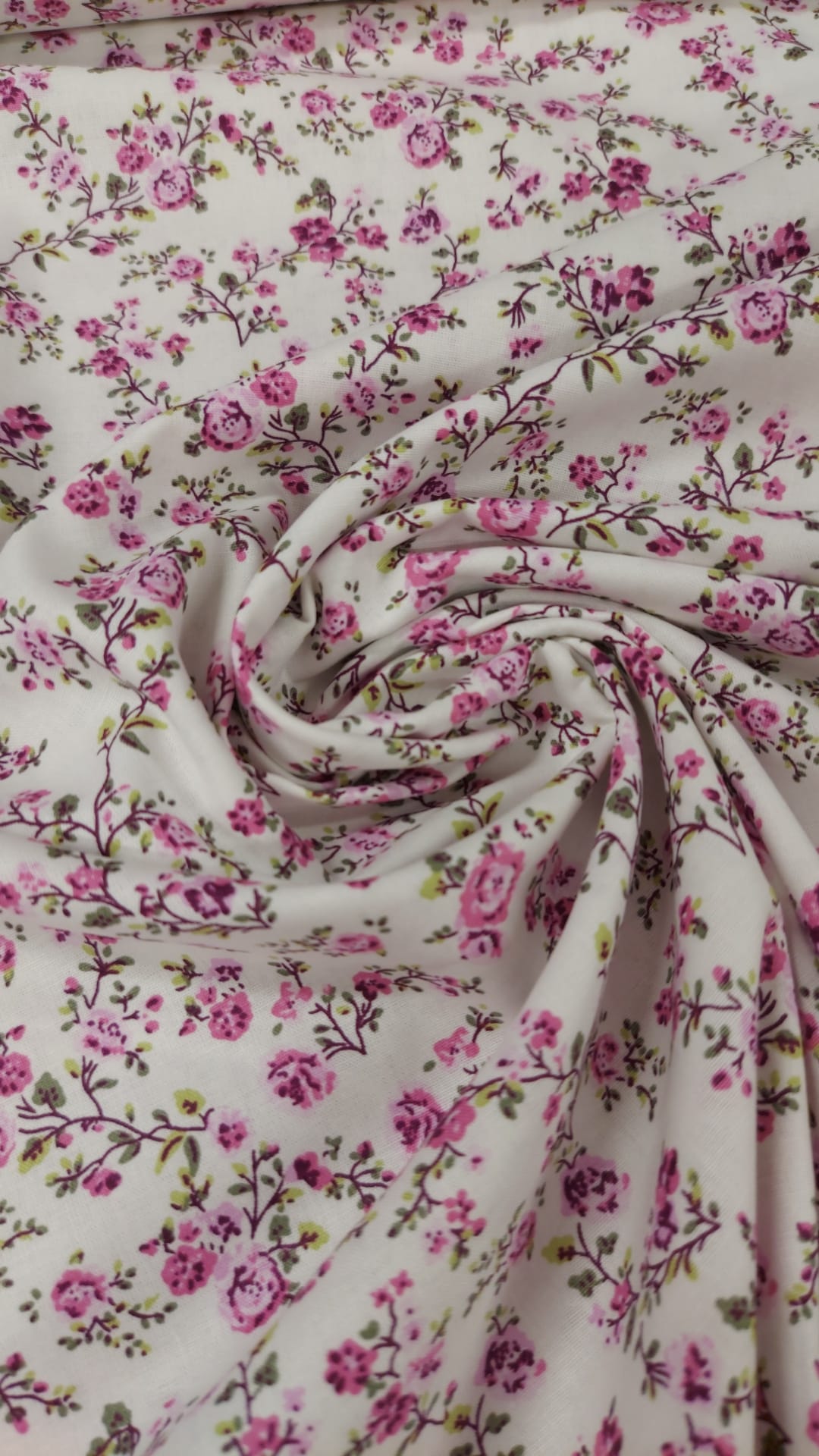 Flor Lily frambuesa fondo blanco grande