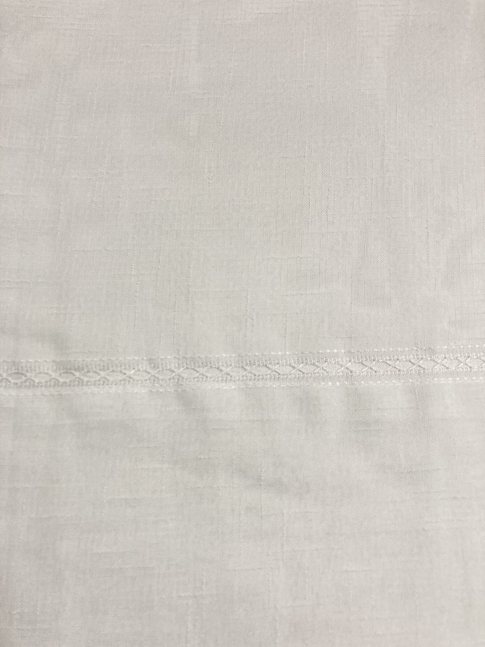 Visillo trama blanco multilinea