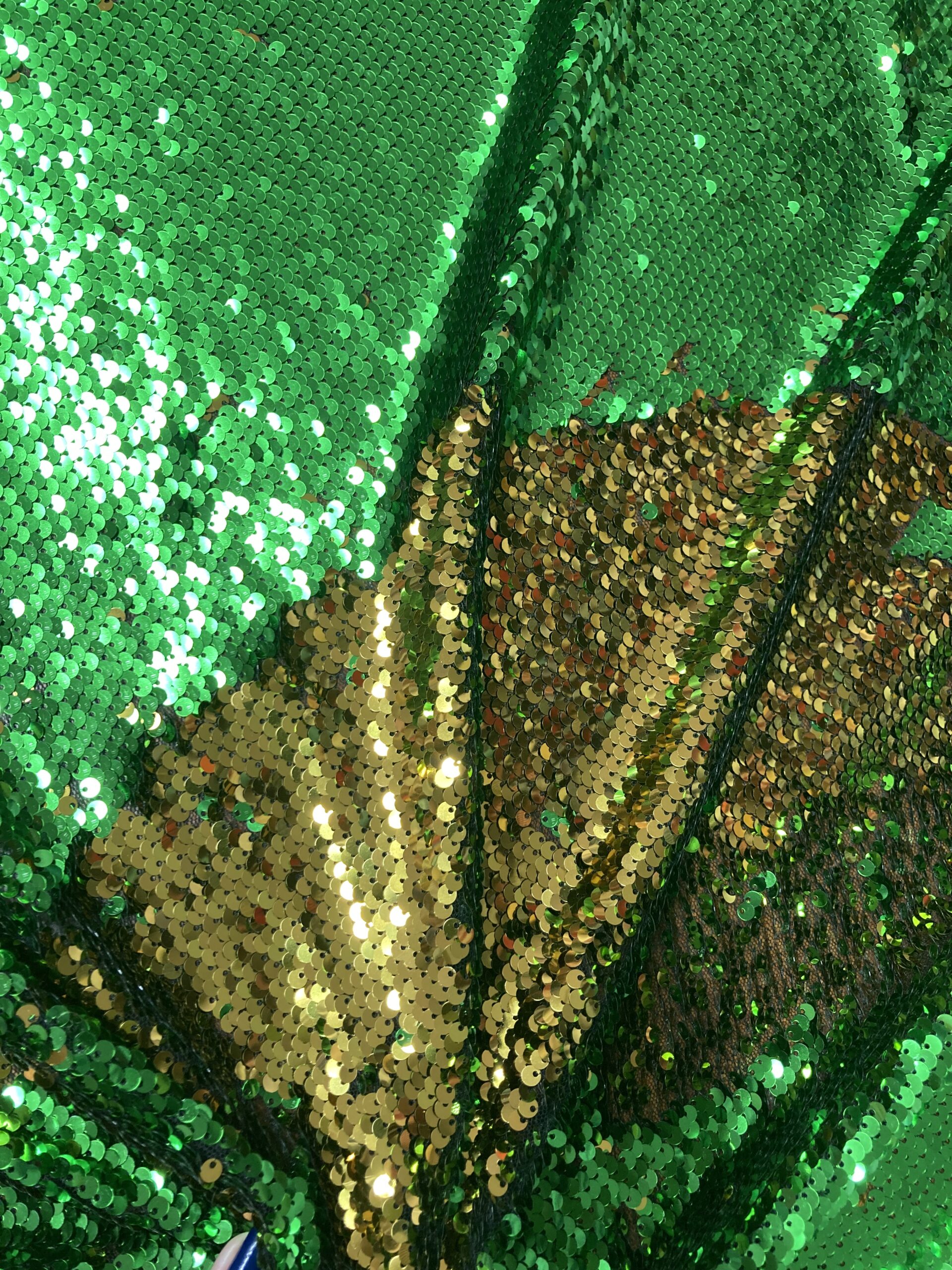 Lentejuela mágica o doble faz verde/oro