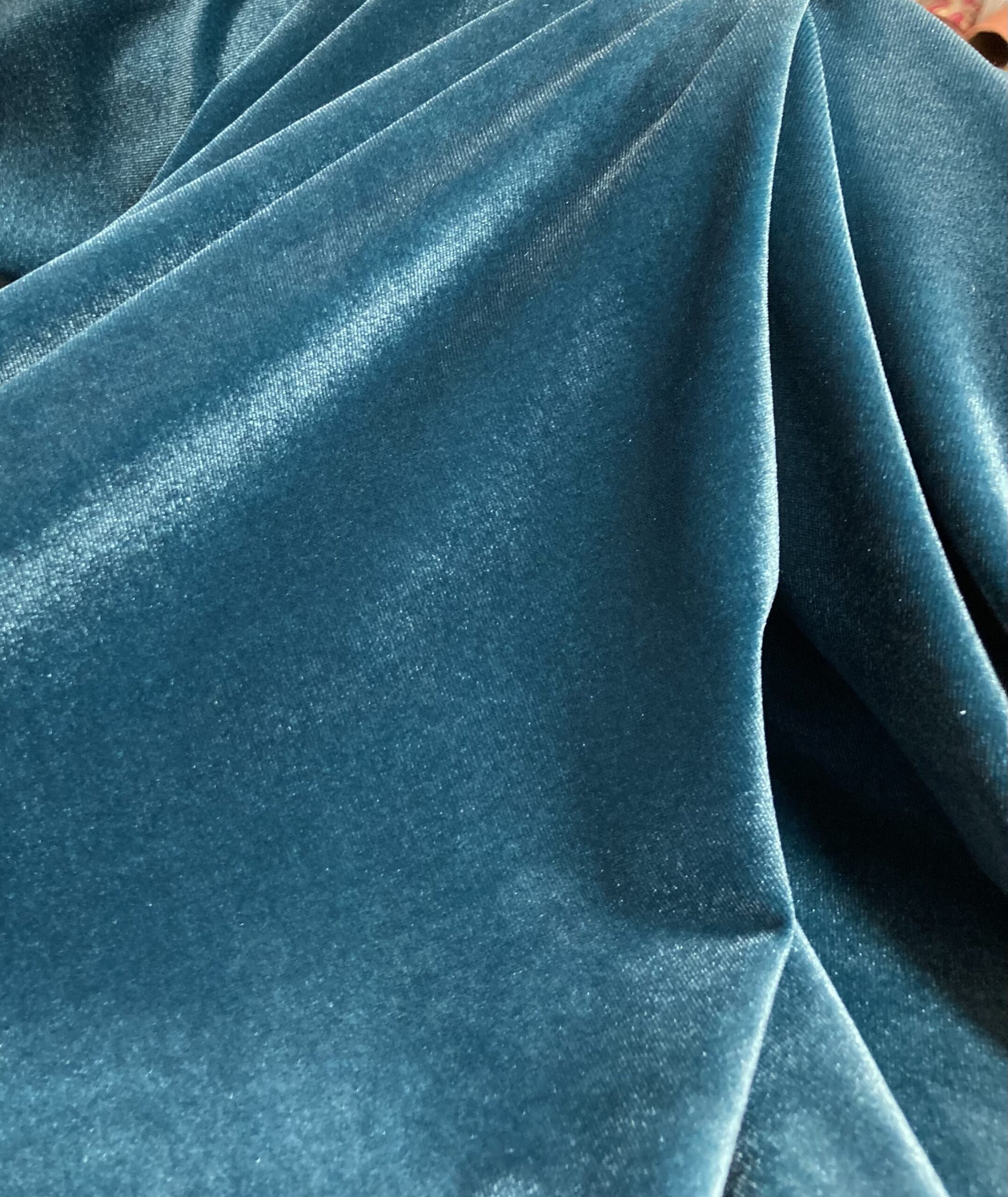 Terciopelo slastic petróleo