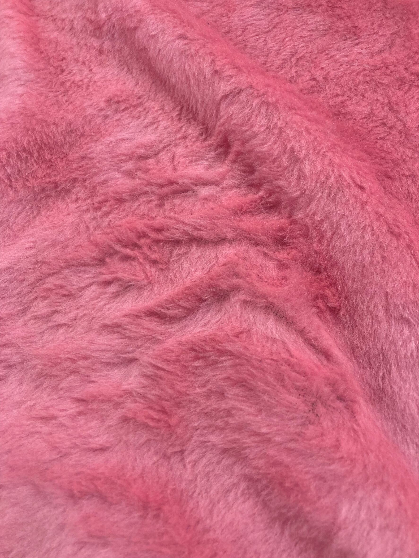 Pelo corto rosa chicle-