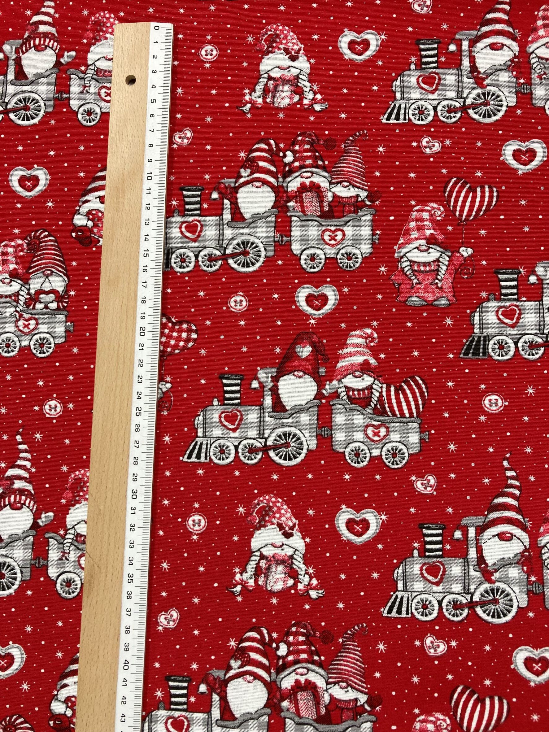 Loneta gnomos navidad f. rojo