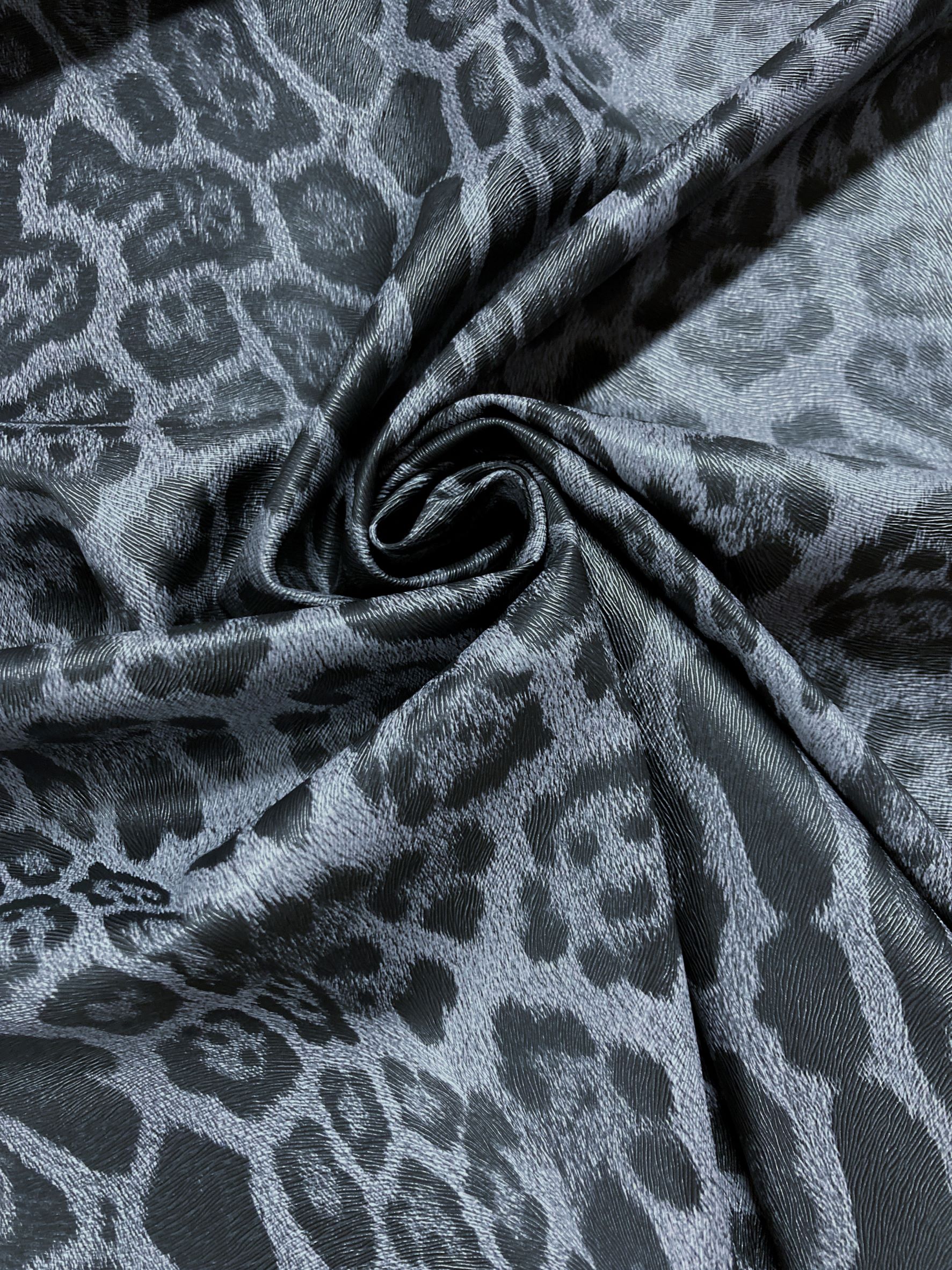 Polipiel animal print gris