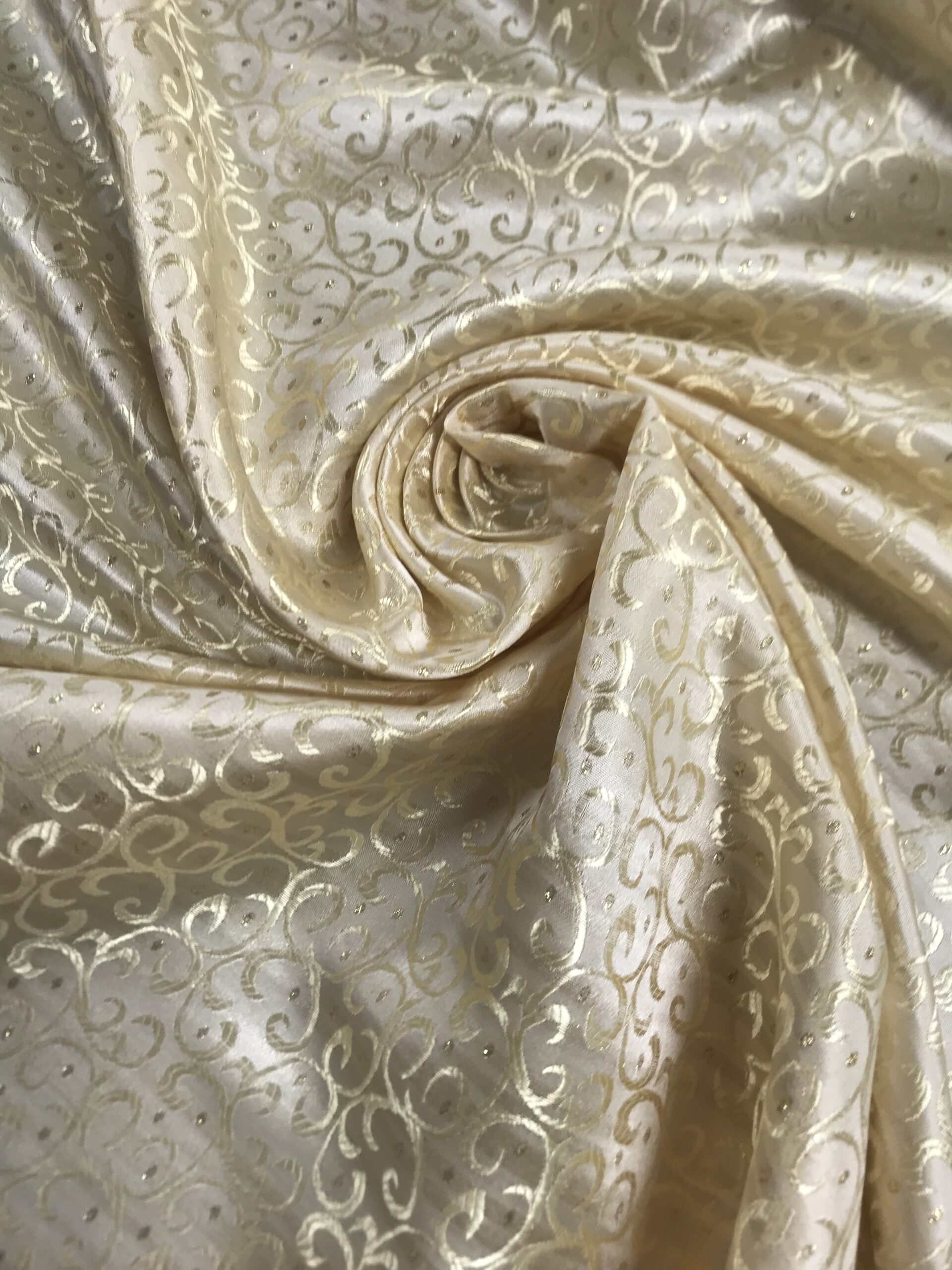 Brocado Jaimas 25 beige