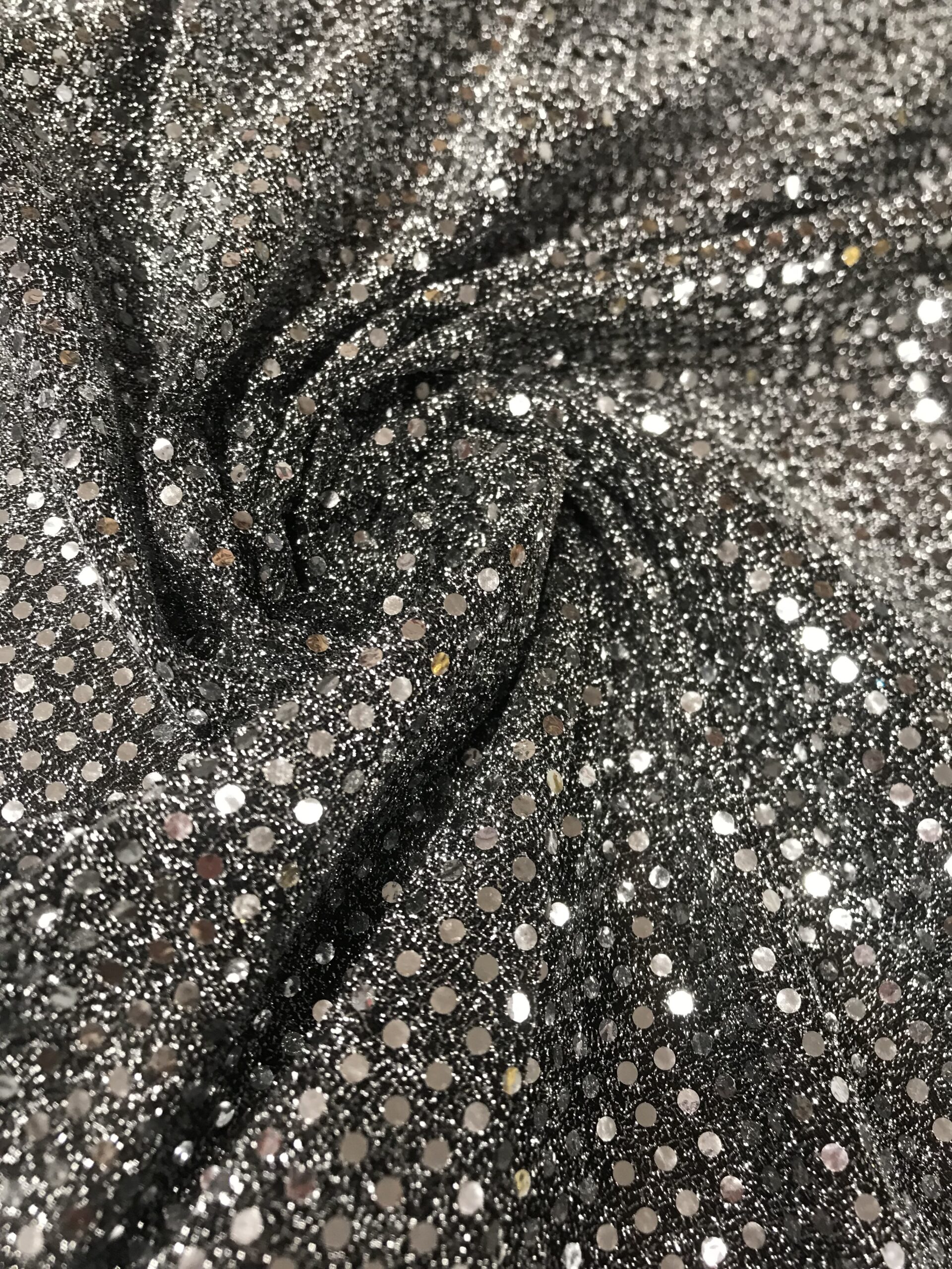 Lamé falsa lentejuela plata f. negro/plata