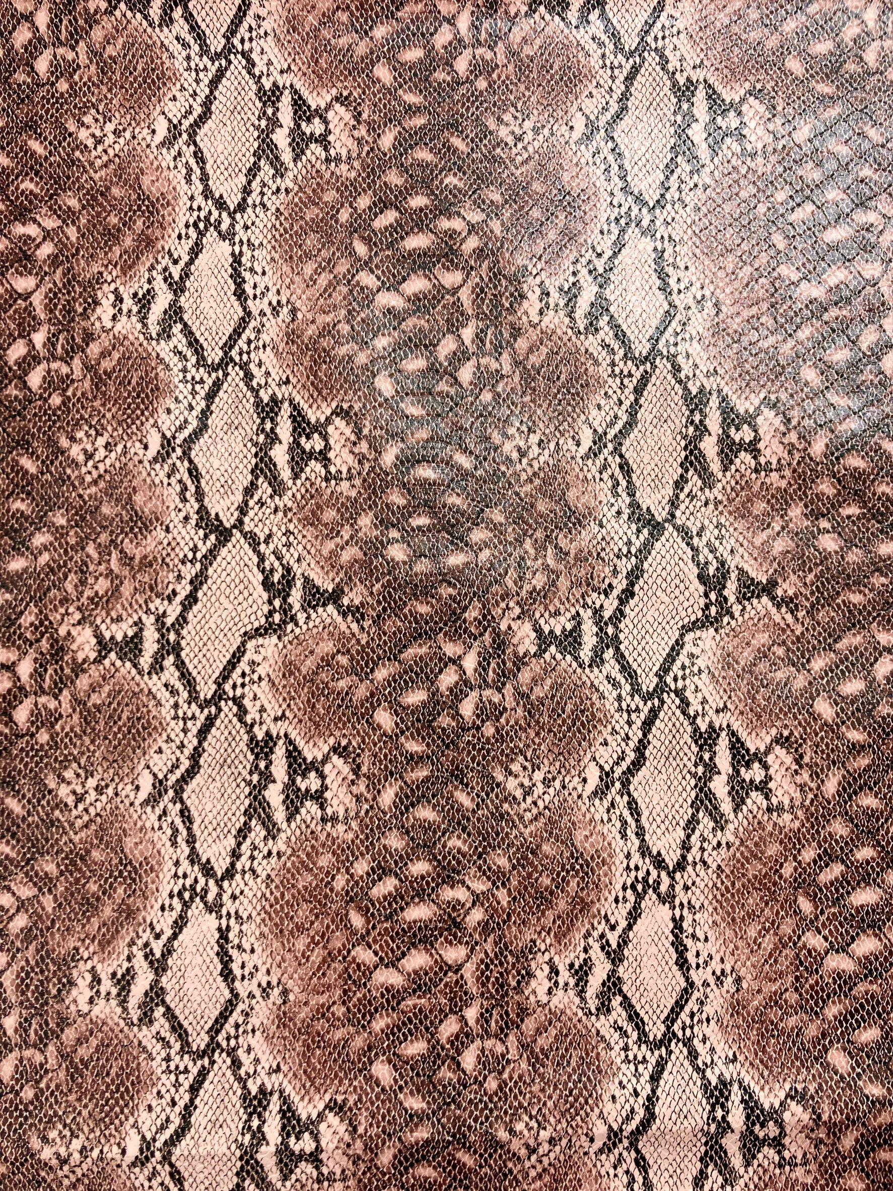 Polipiel animal print maquillaje