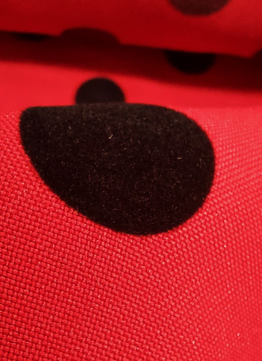 Strech rojo lunar flocado terciopelo negro*