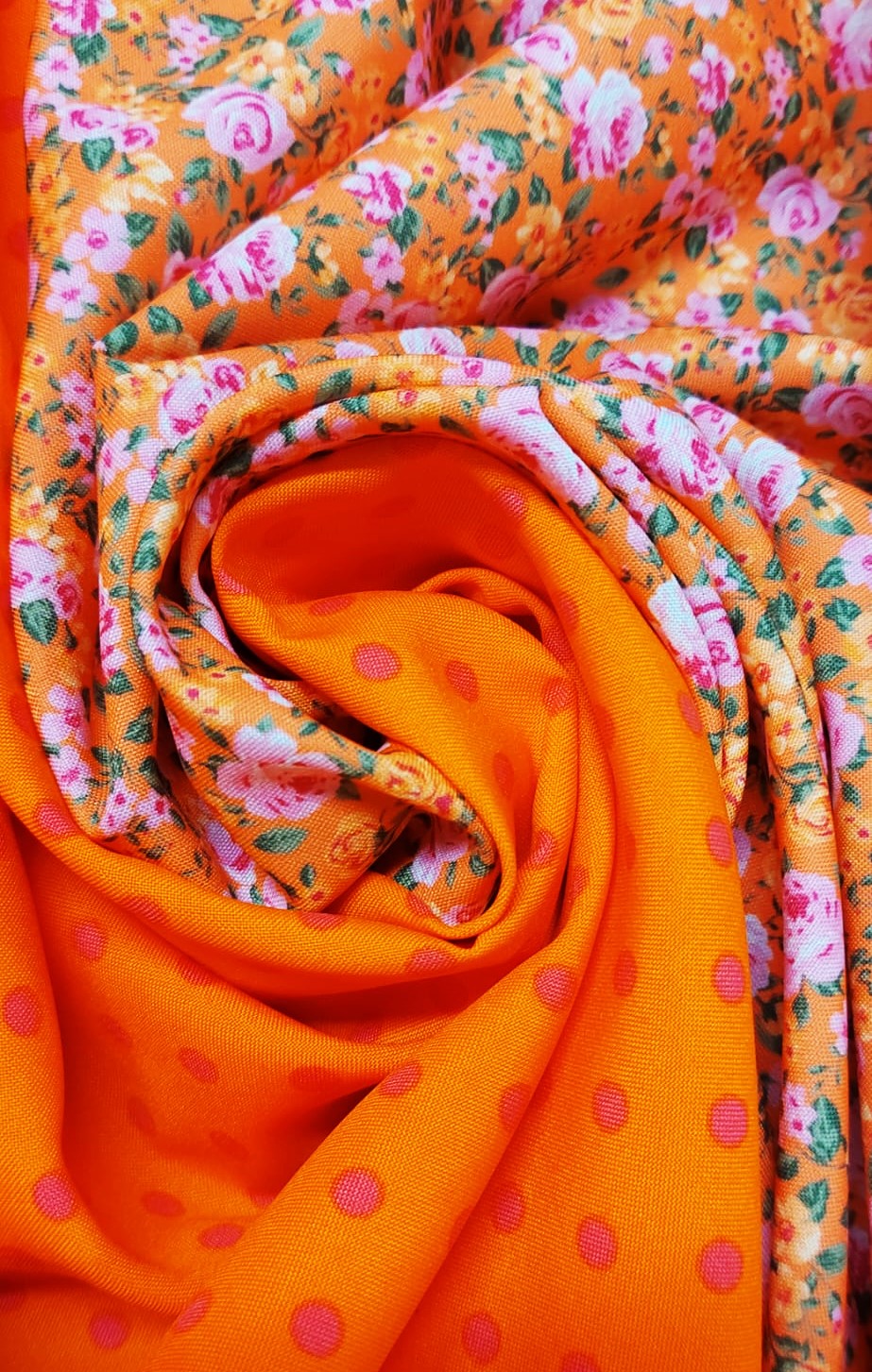 Strech naranja flores pequeñas*