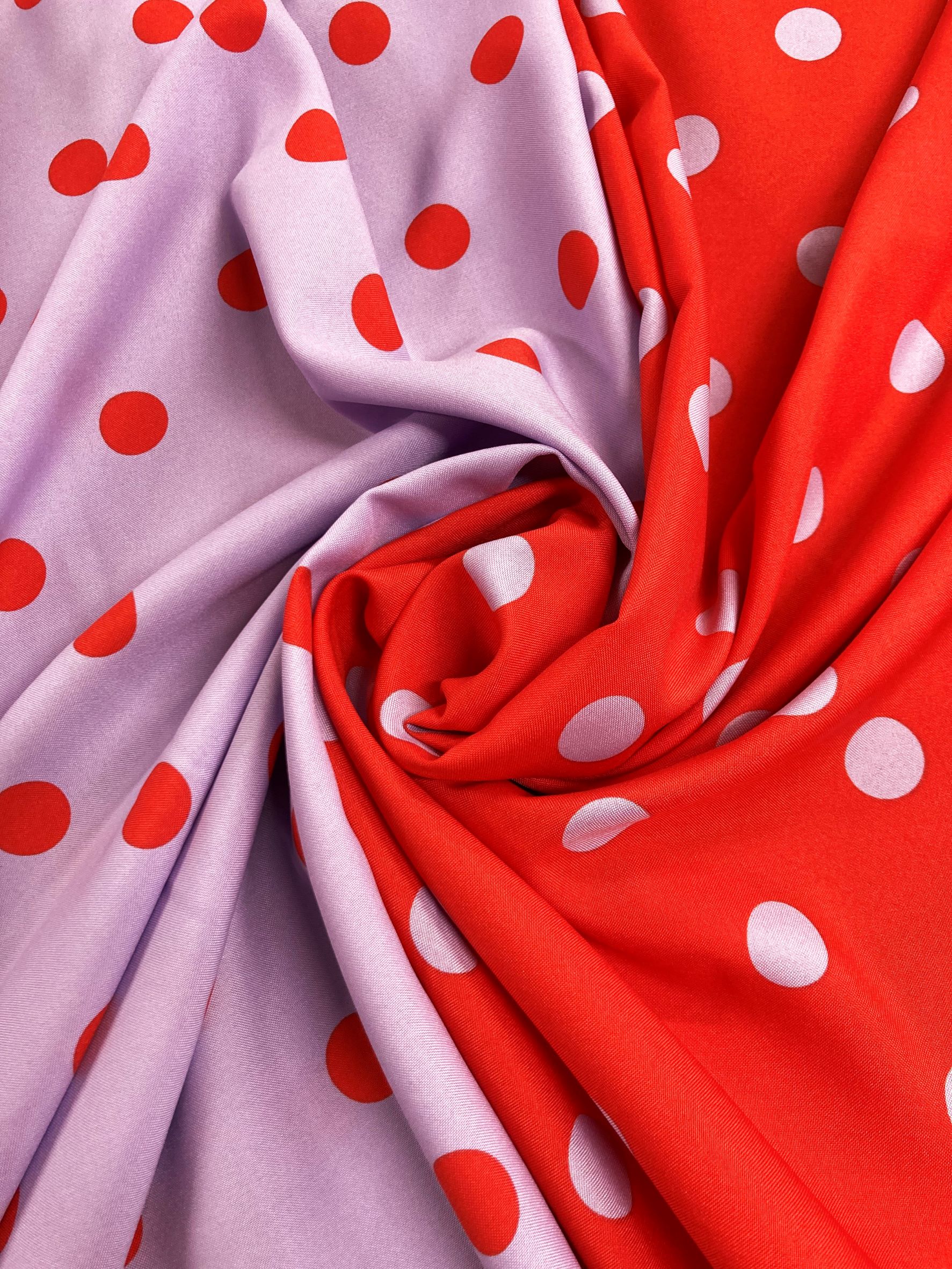 Strech rojo lunar malva*