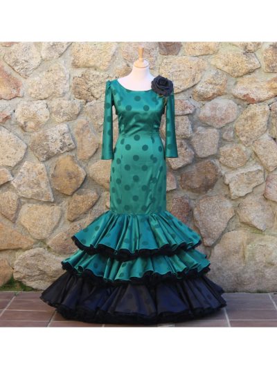 Patrones Nº5025 vestido flamenco con tres volantes