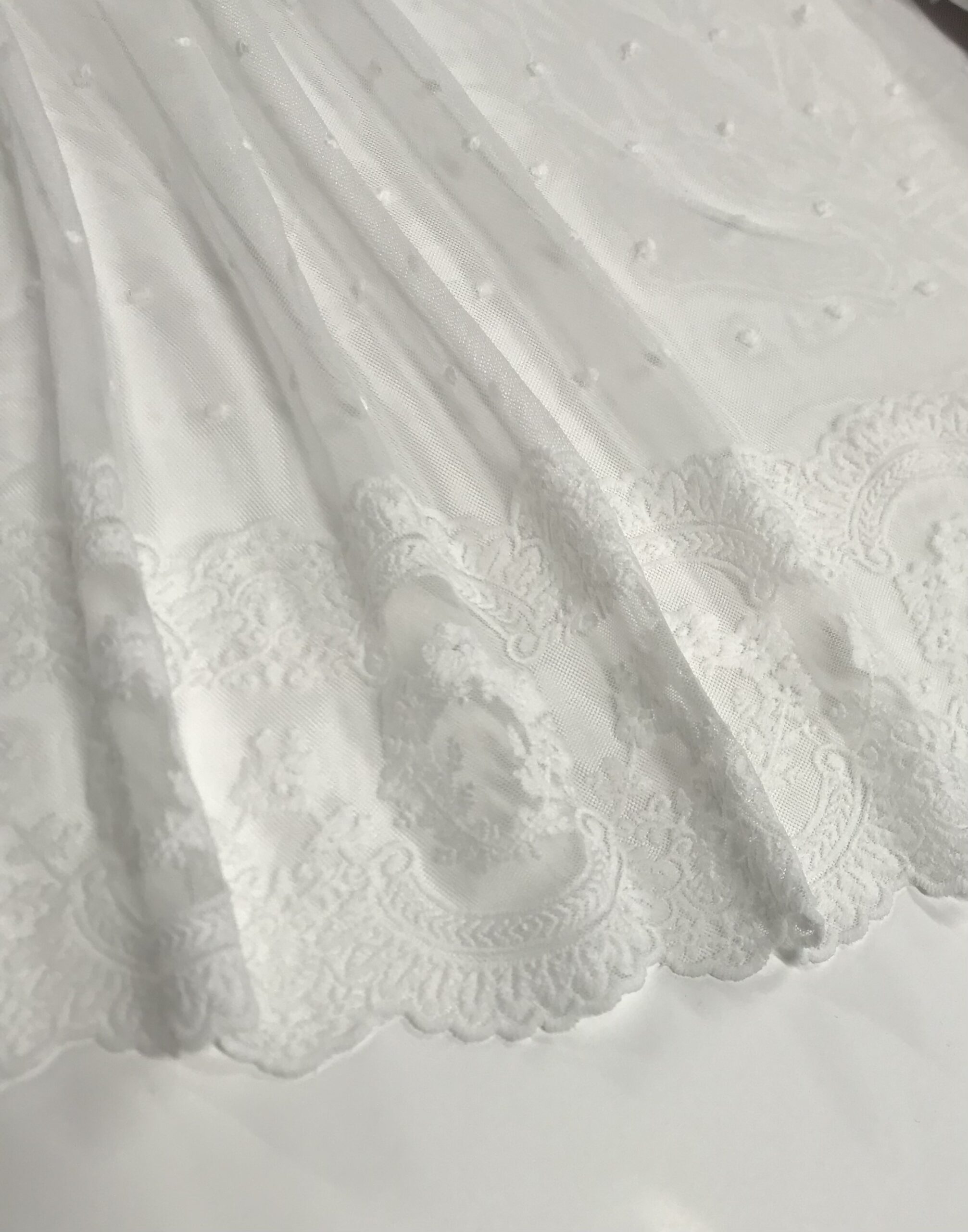 Tul bordado Talia Blanco