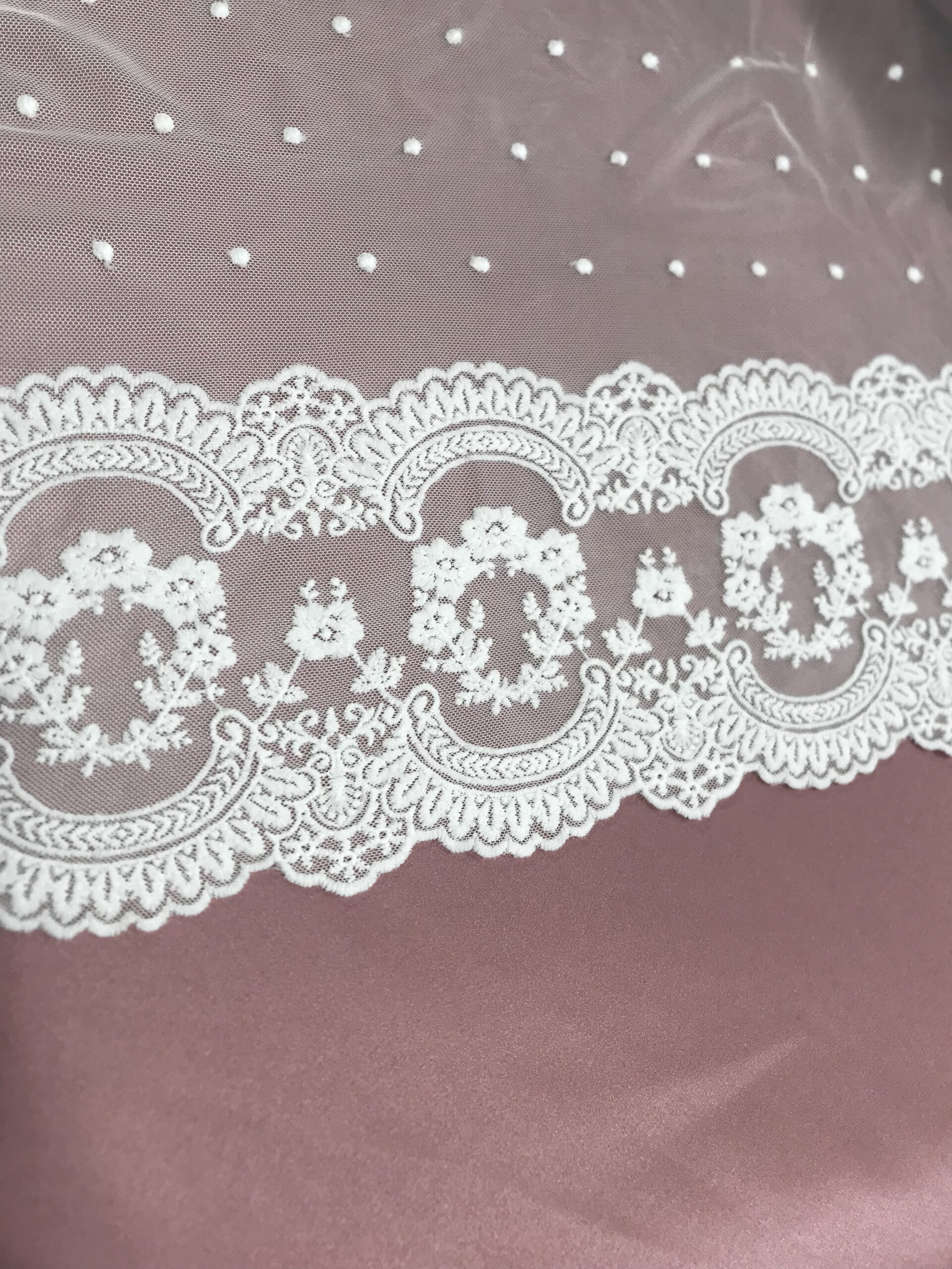 Tul bordado Talia Blanco