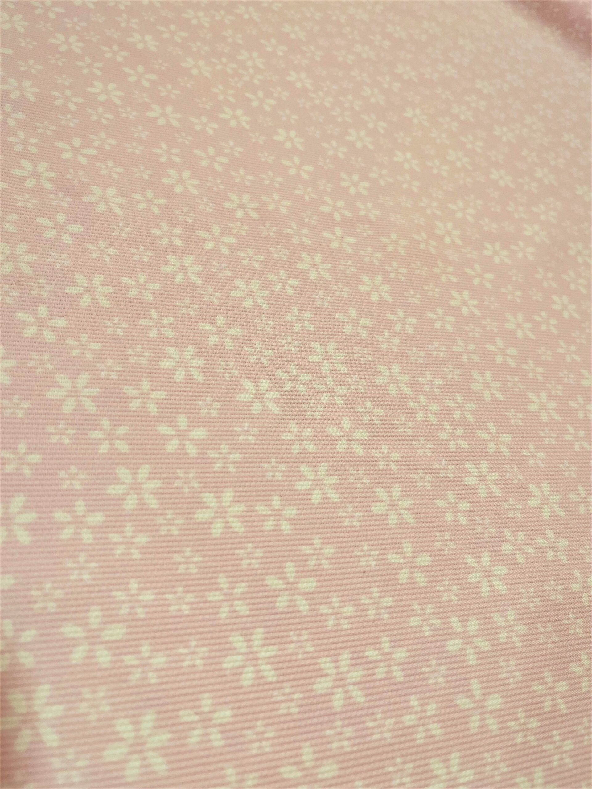 Pique flores fondo rosa