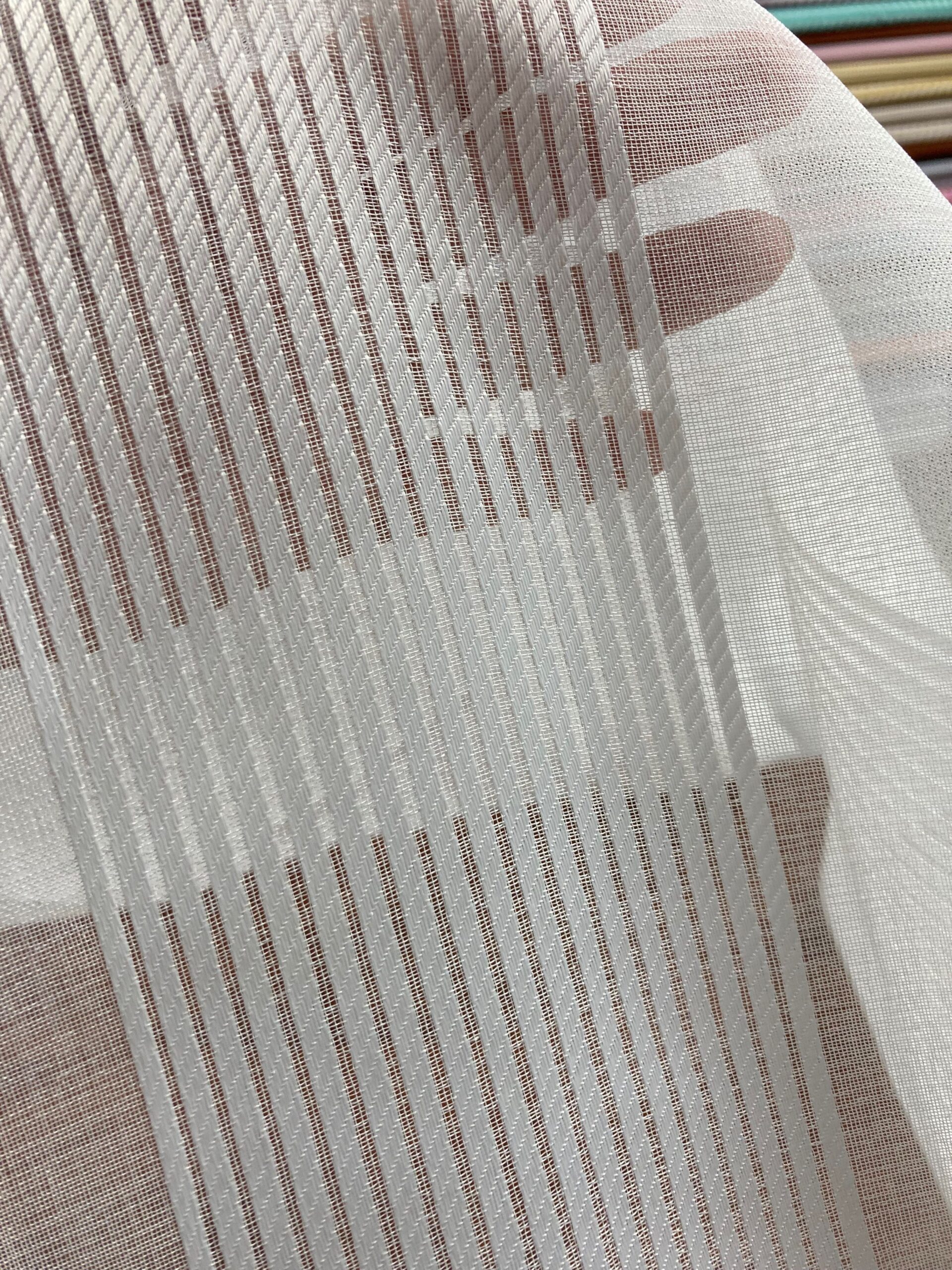 Visillo rayas cordón blanco