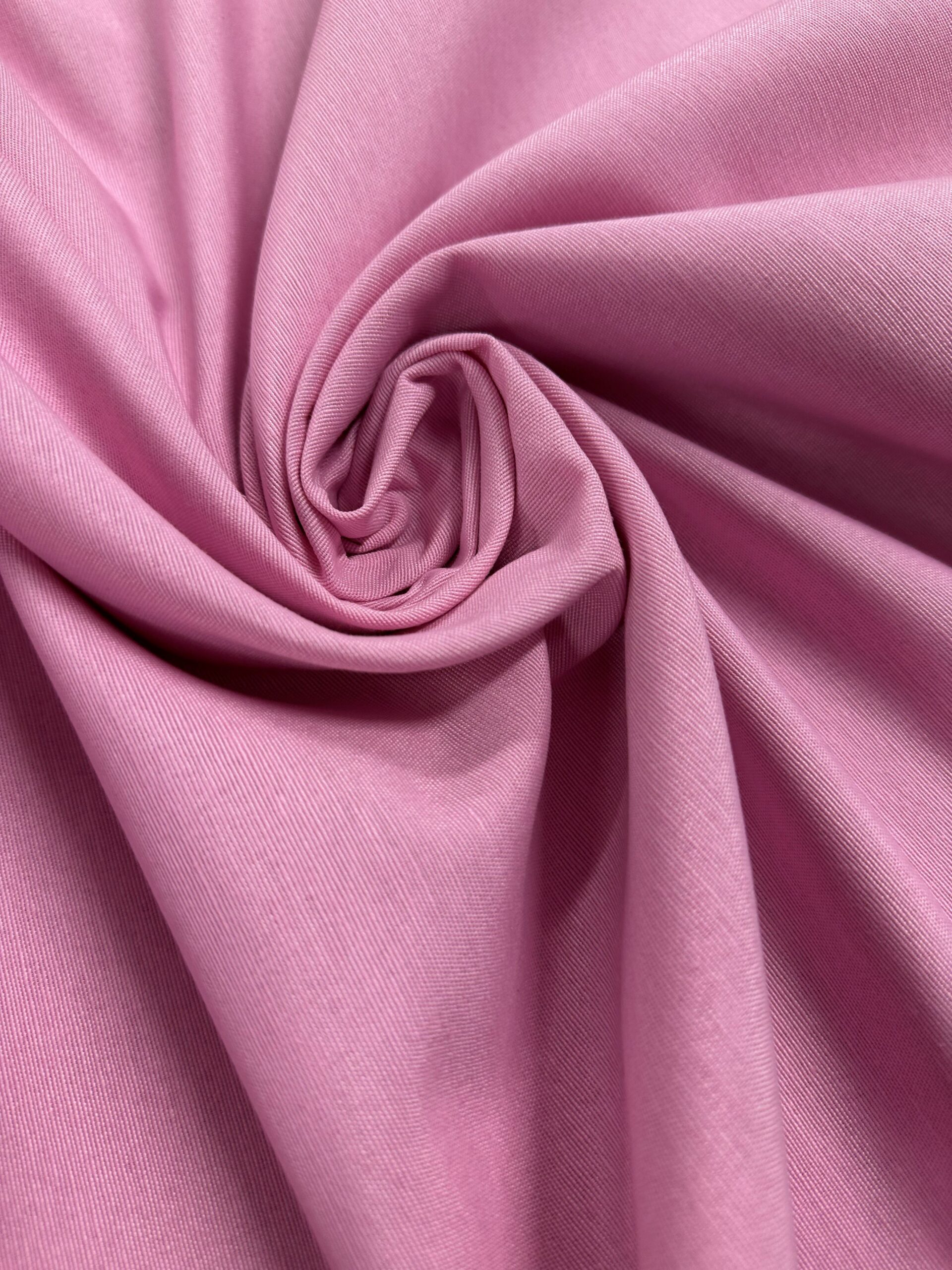 Loneta lisa tintada rosa chicle