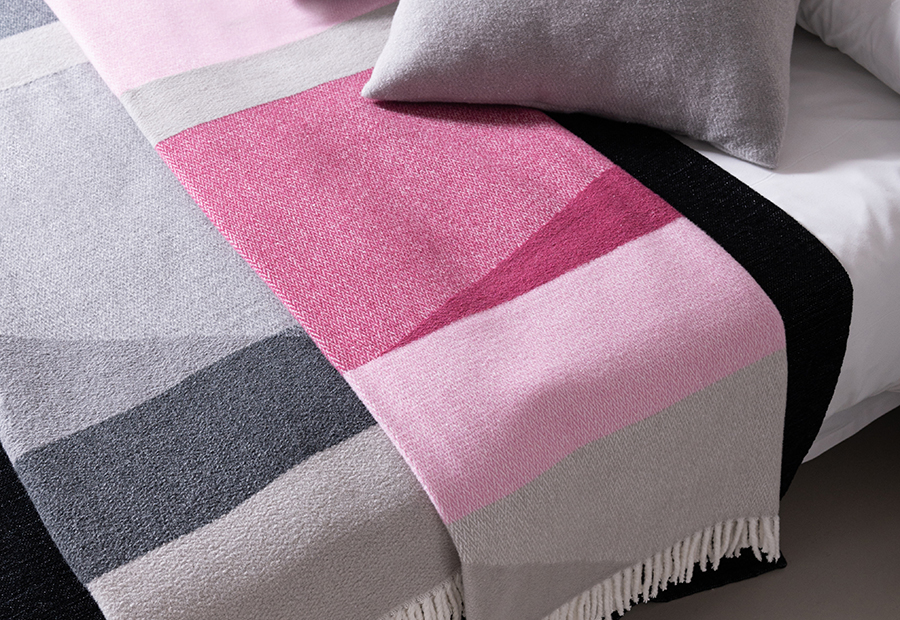 Manta Plaid & Pie de Cama A. EUROMANT