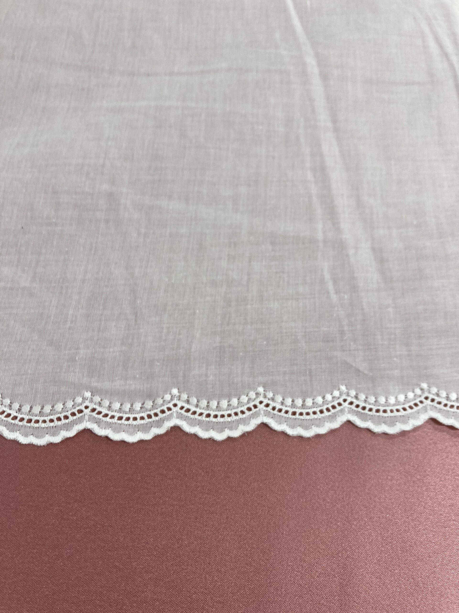 Batista Beig Algodón Bordada Paula