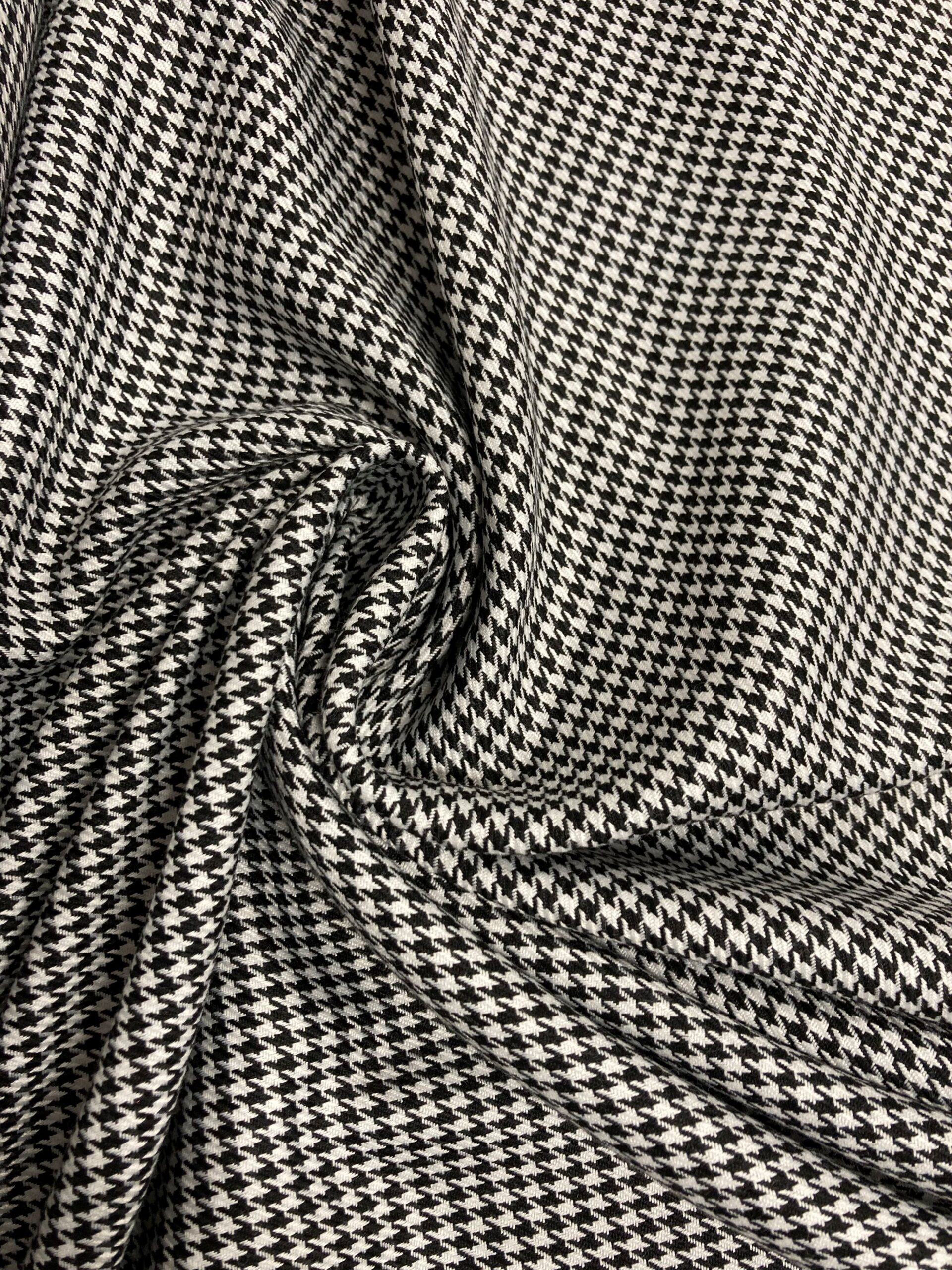 pata de gallo blanco/negro