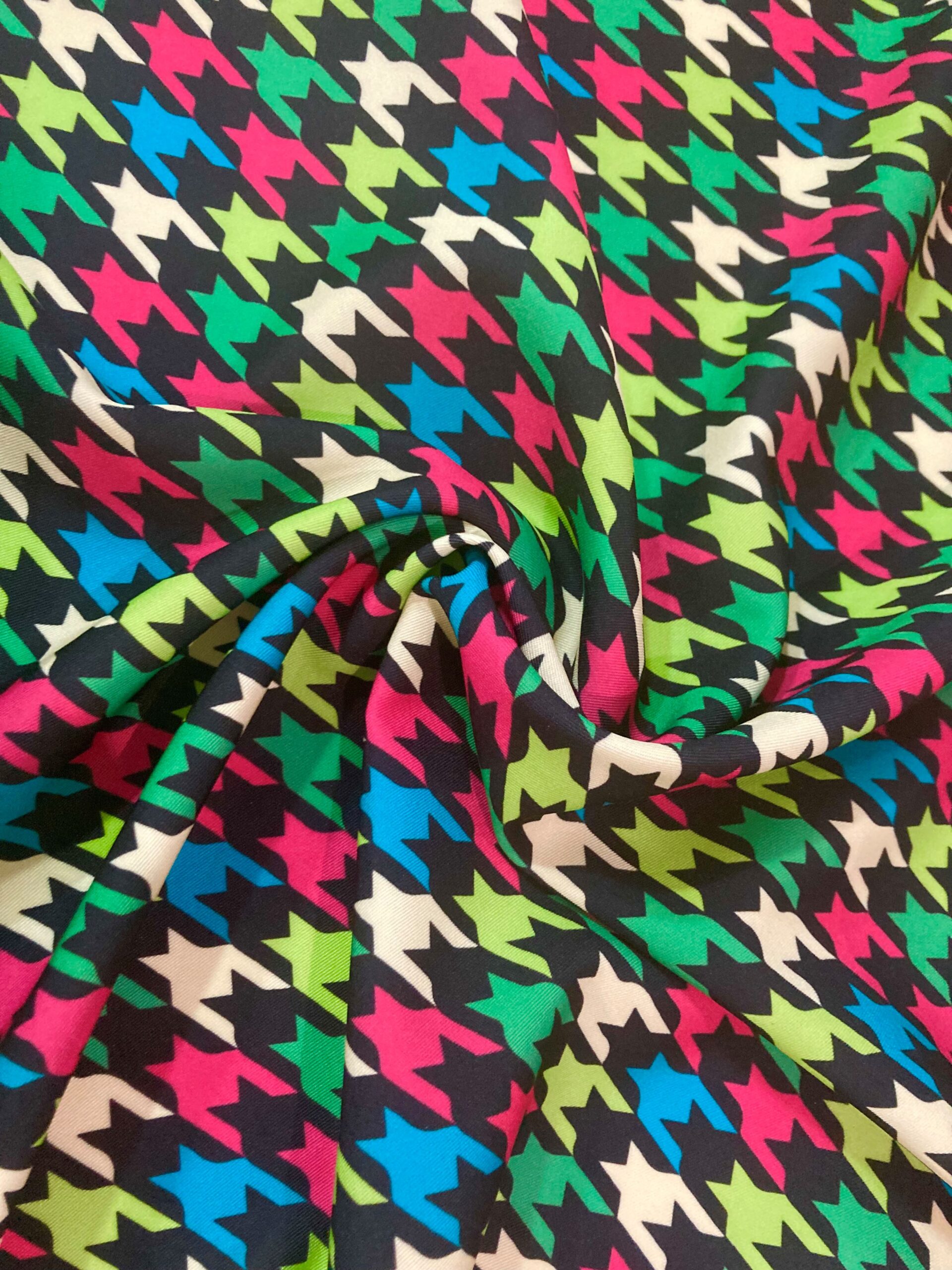 Bielástico gabardina pata de gallo multicolor