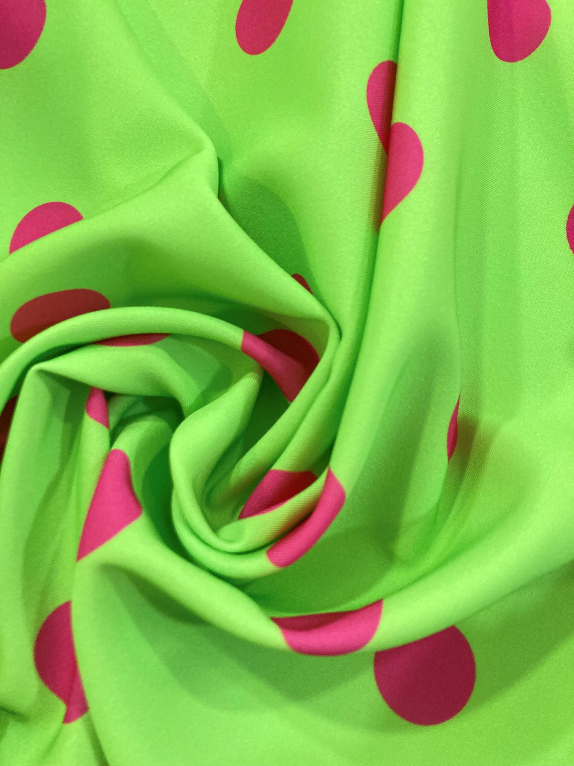 Bielástico gabardina lunar fucsia f.verde fluor