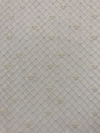 Tul bordado Bora Crudo