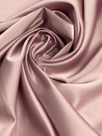 crepe saten venus maquillaje empolvado