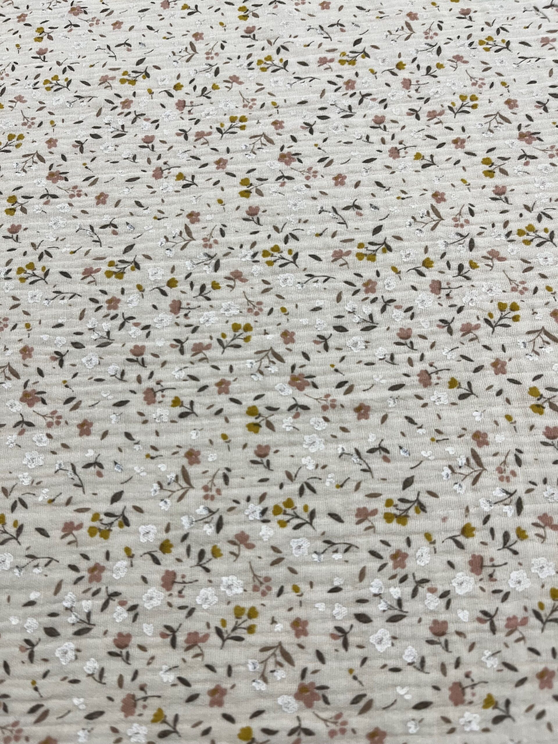 Doble Gasa f.beig florecillas