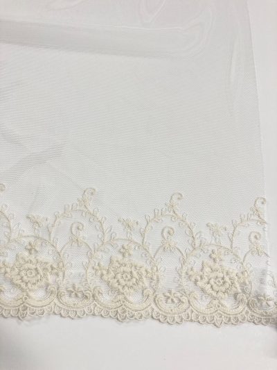 Tul bordado Kaliya crudo