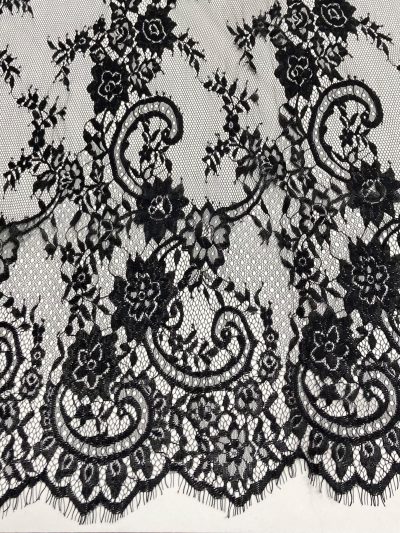 Mantilla Isabel negra