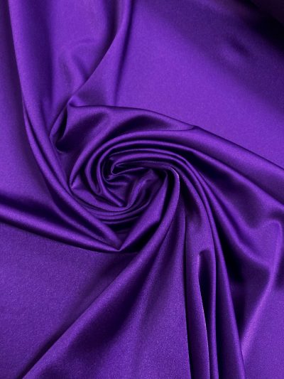 Crepe Satén Diana Morado